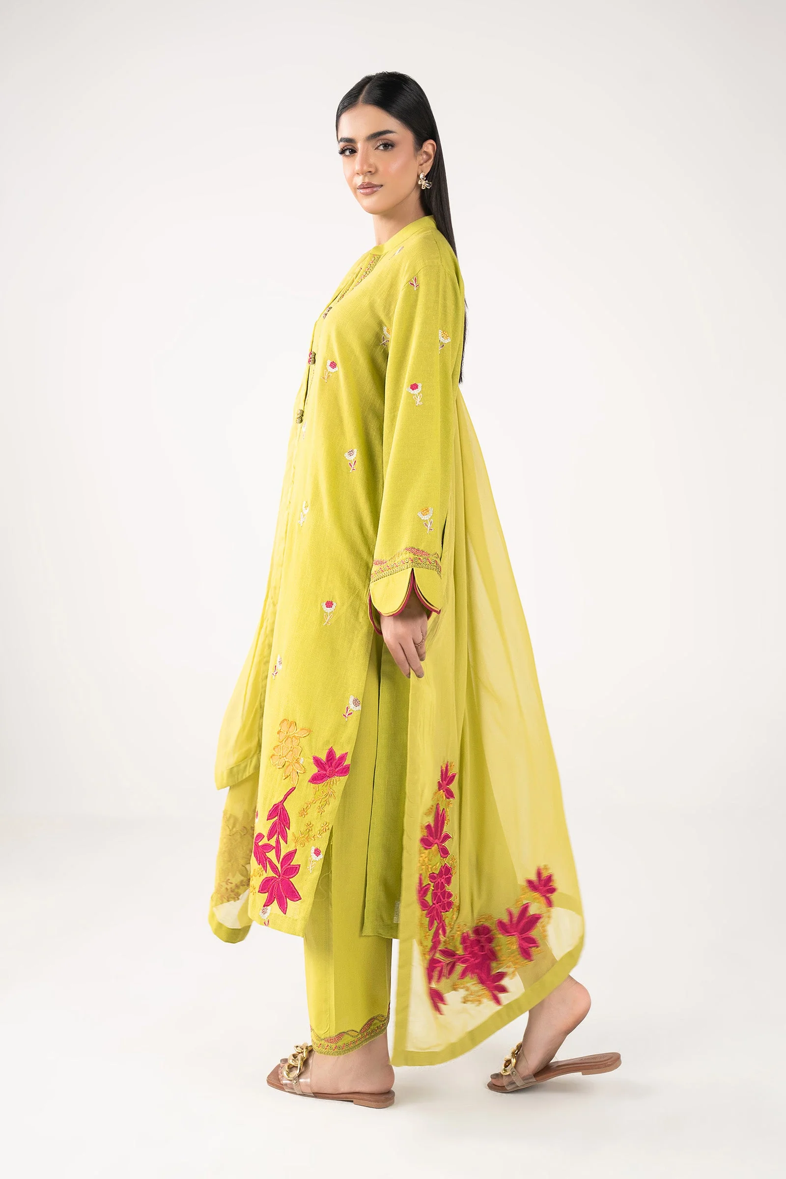 3 Pc Embroidered Lawn Suit - Image 8