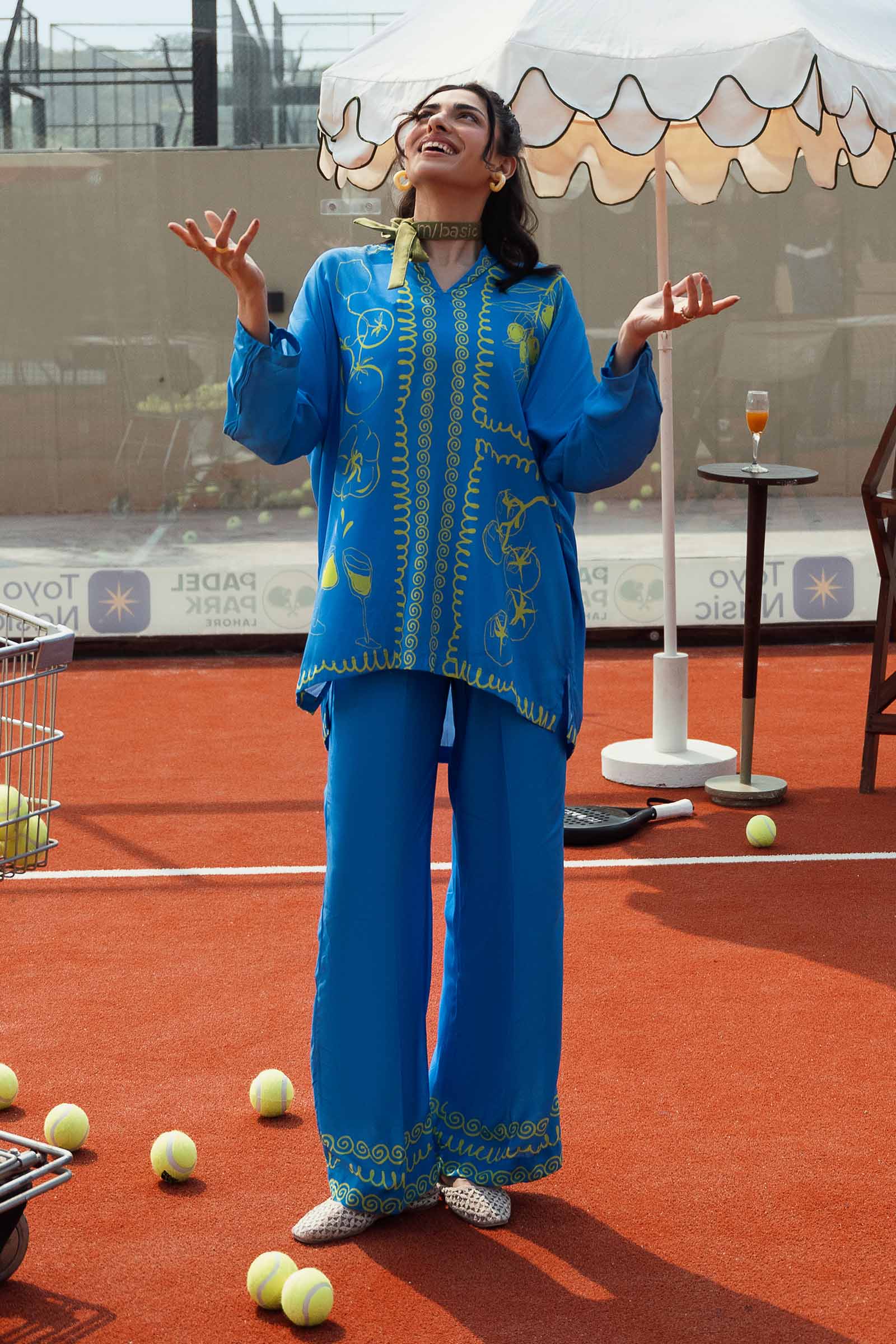 2 Pc Printed Arabic Lawn Suit - Image 4