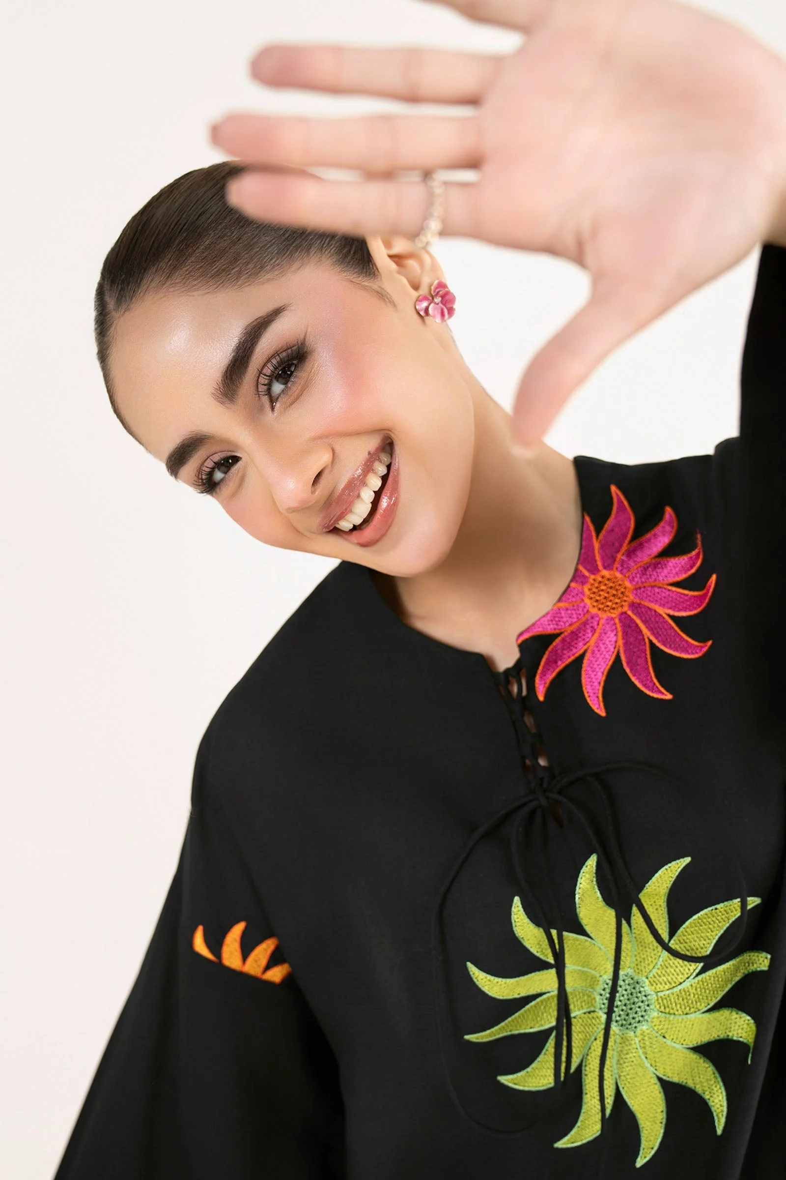 Embroidered Crosshatch Shirt - Image 3