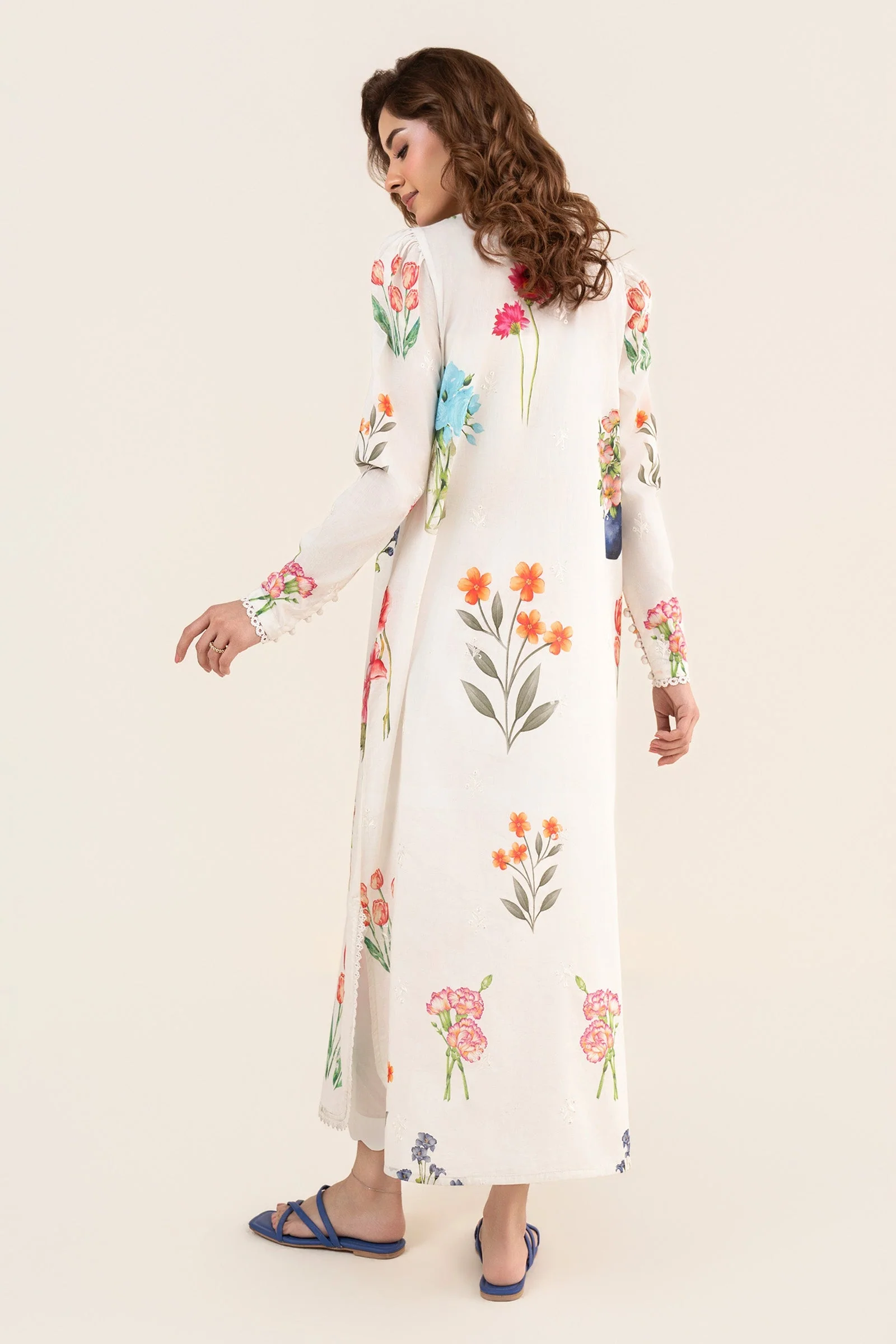 Embroidered Lawn Shirt - Image 9