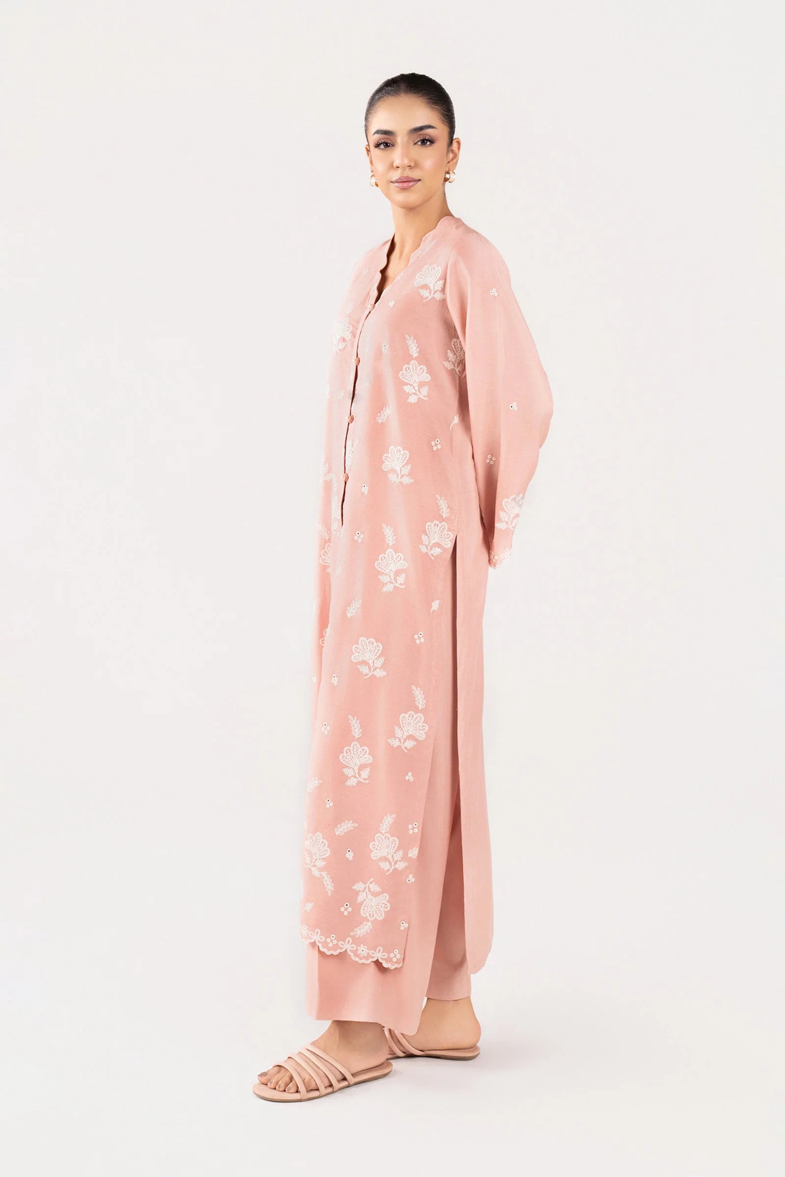 2 Pc Embroidered Arabic Lawn Suit - Image 4