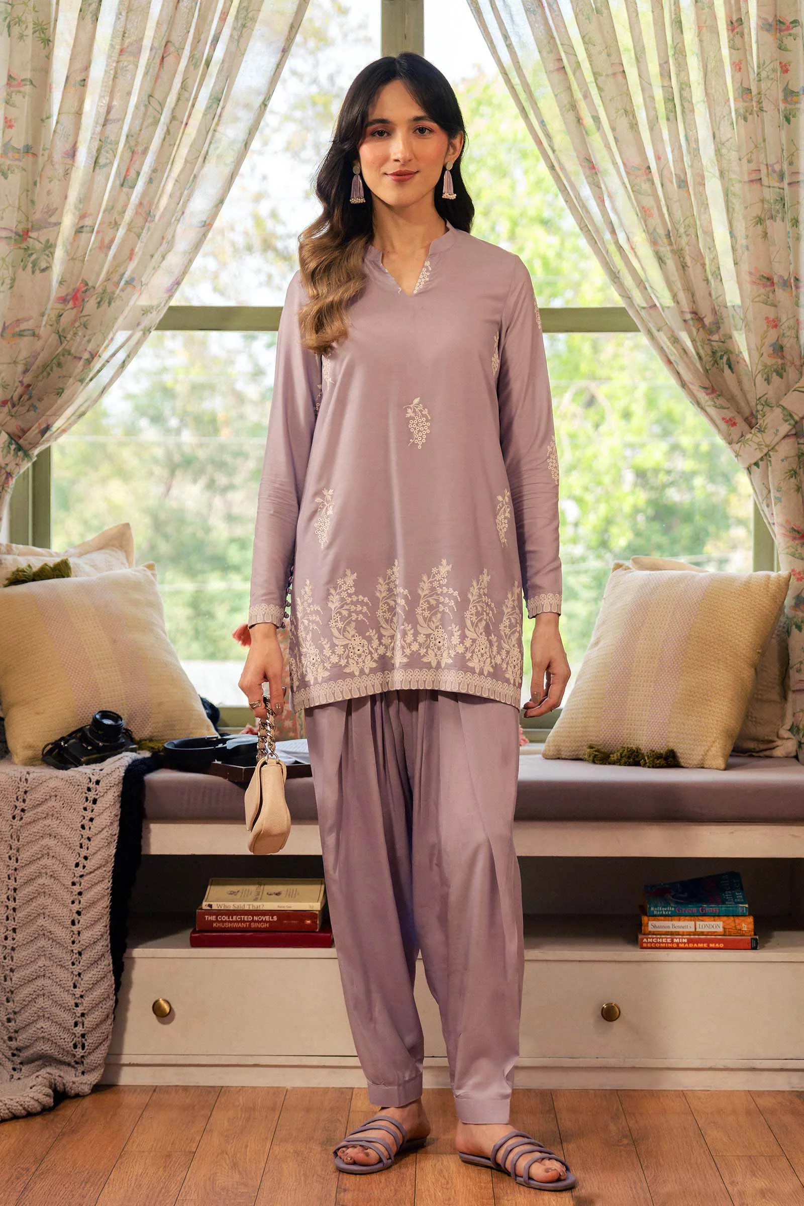 2 Pc Embroidered Arabic Lawn Suit - Image 6
