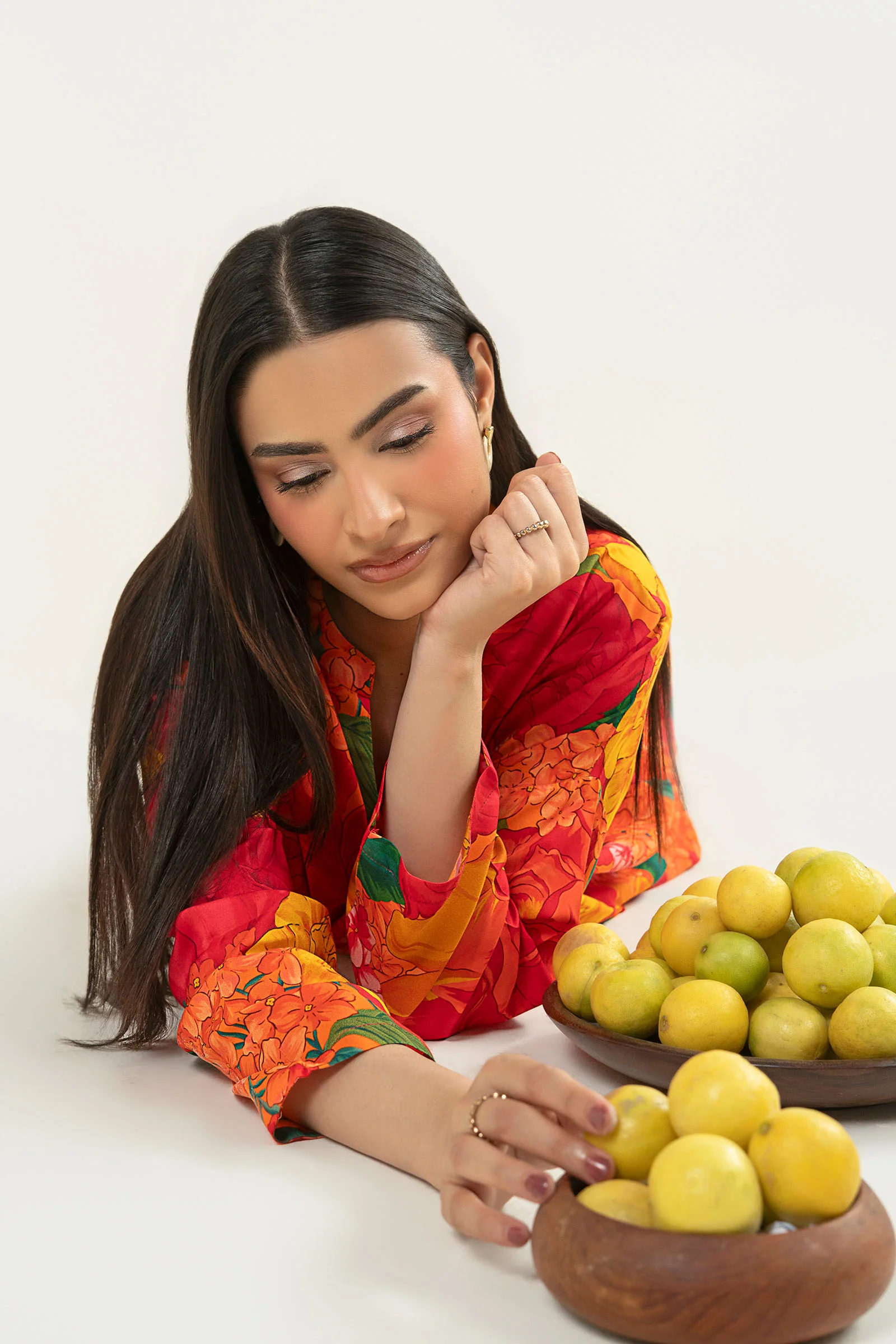 2 Pc Printed Arabic Lawn Suit - Image 3