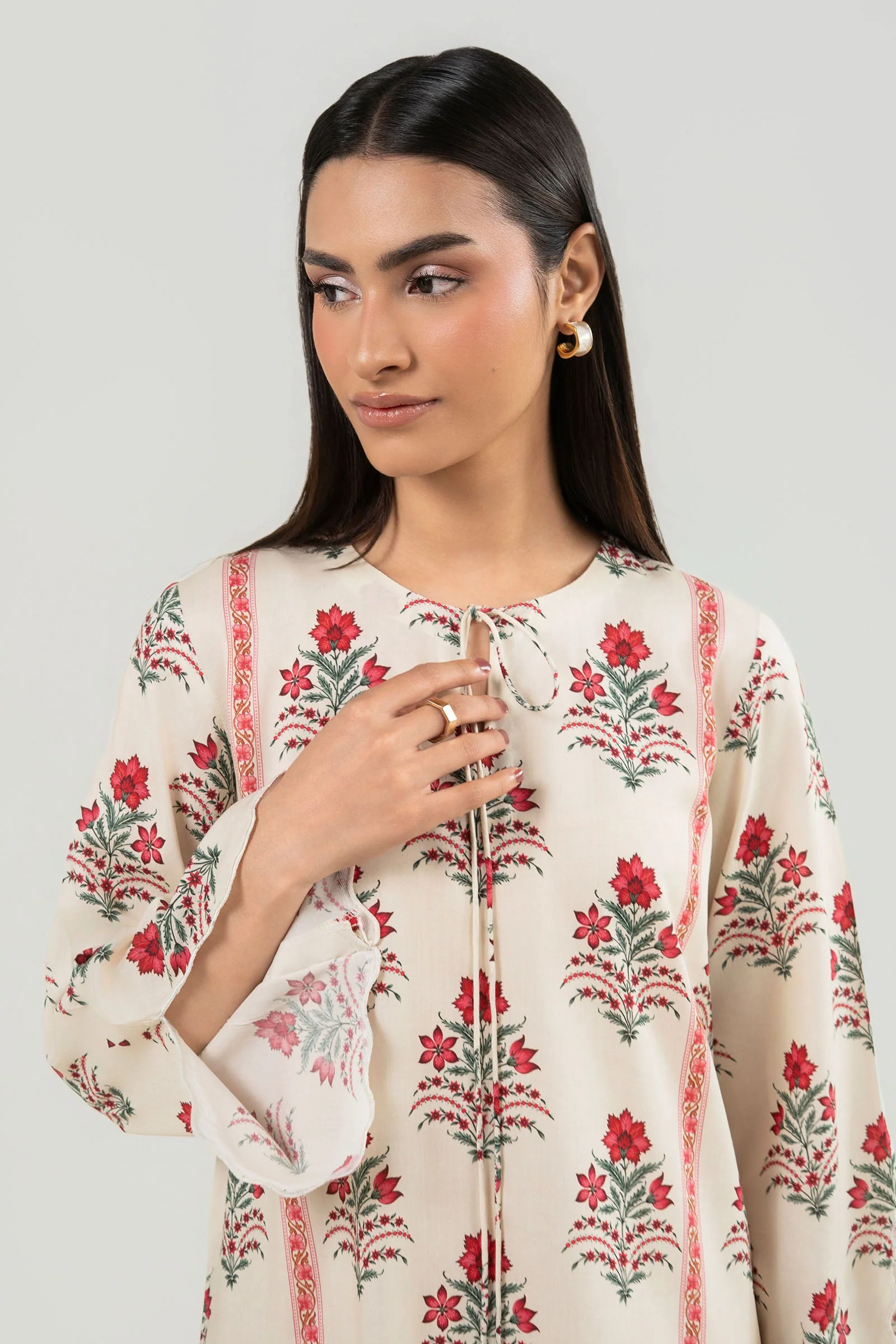 2 Pc Printed Arabic Lawn Suit - Image 7