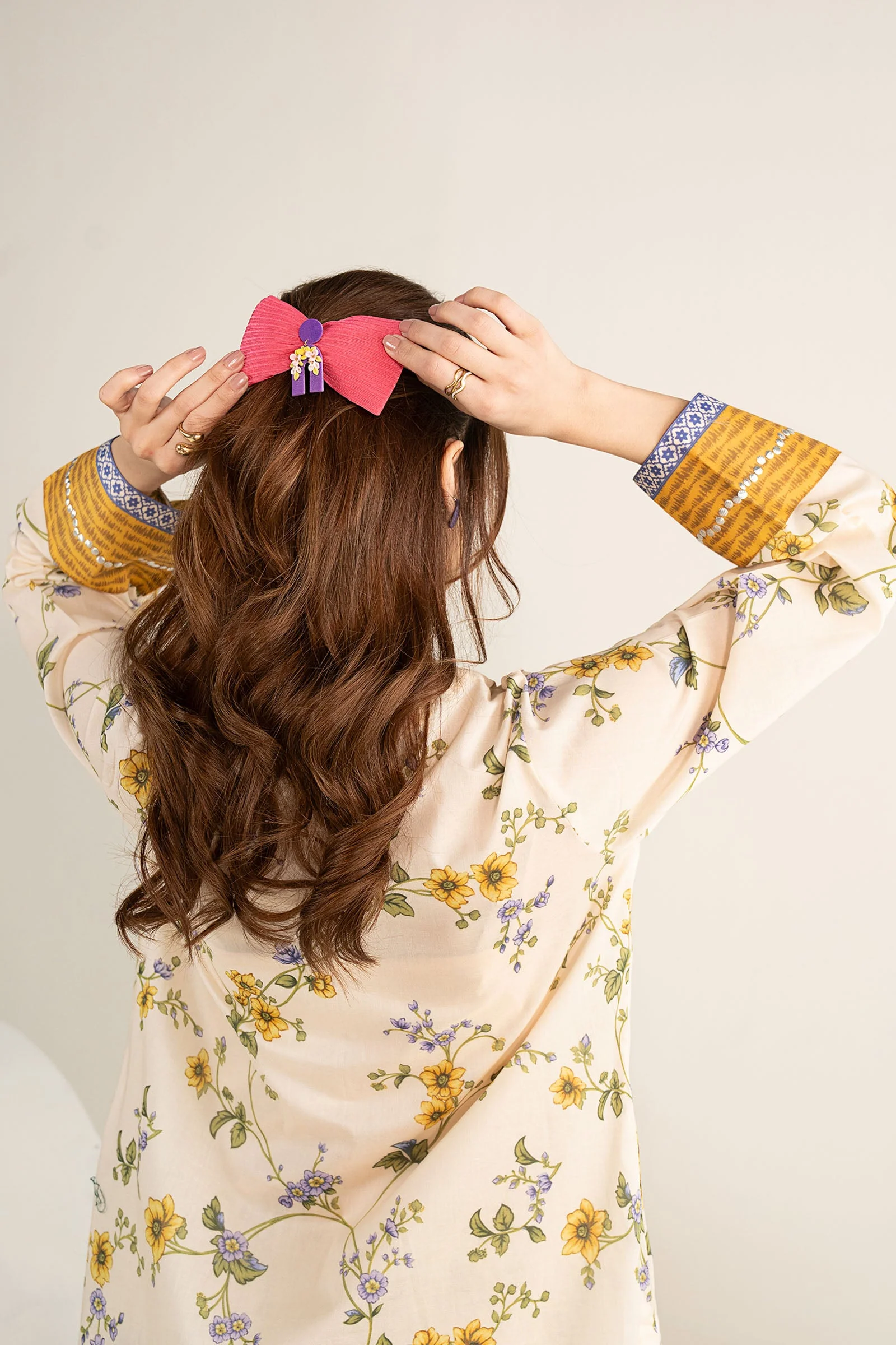 2 Pc Embroidered Lawn Suit - Image 4