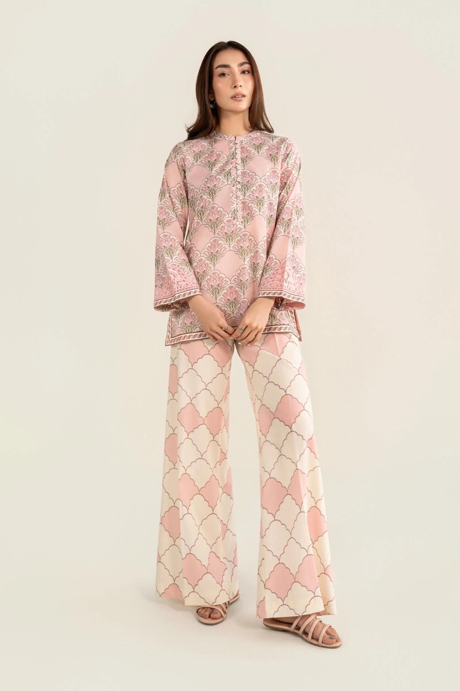 2 Pc Embroidered Lawn Suit - Image 3