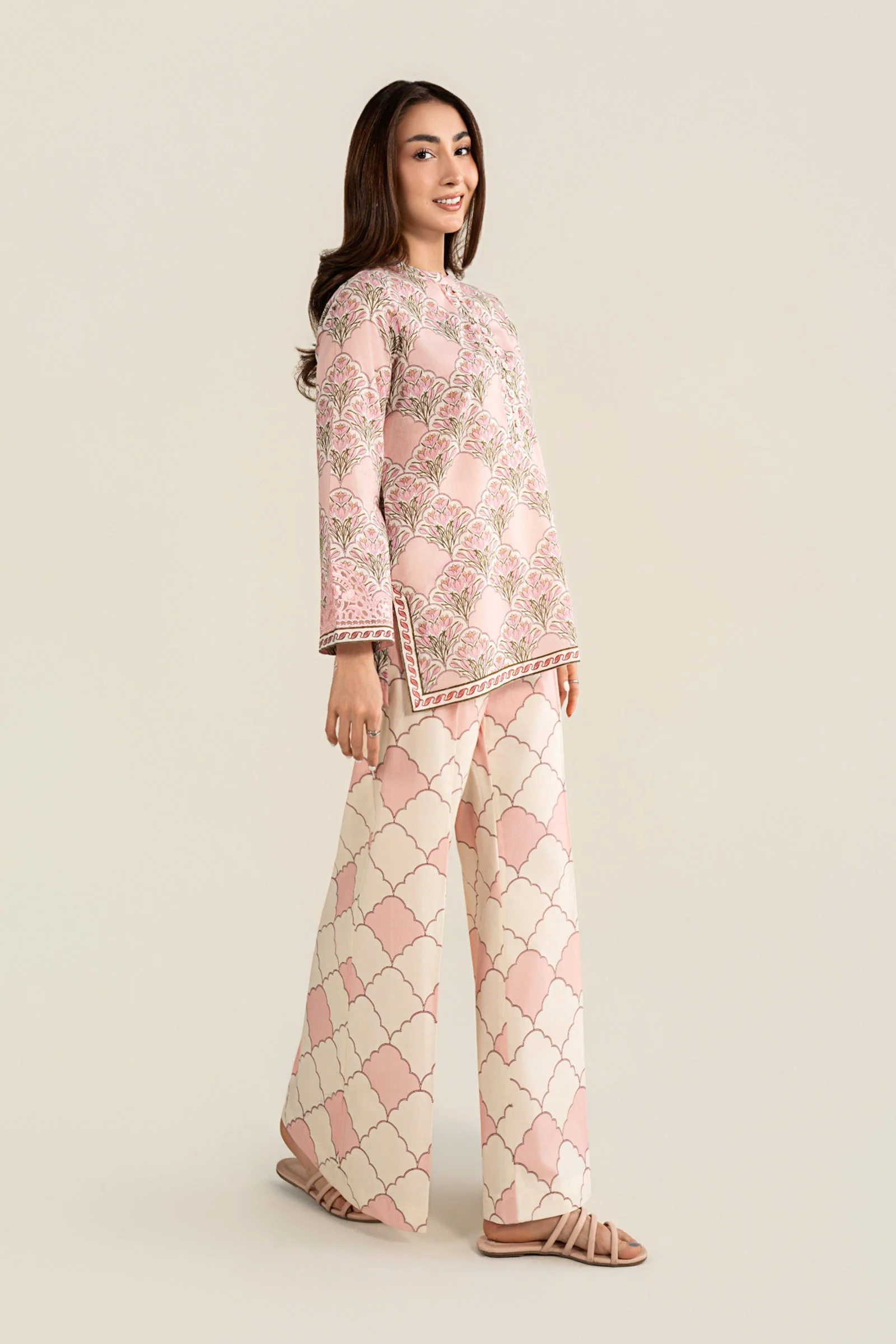 2 Pc Embroidered Lawn Suit - Image 9