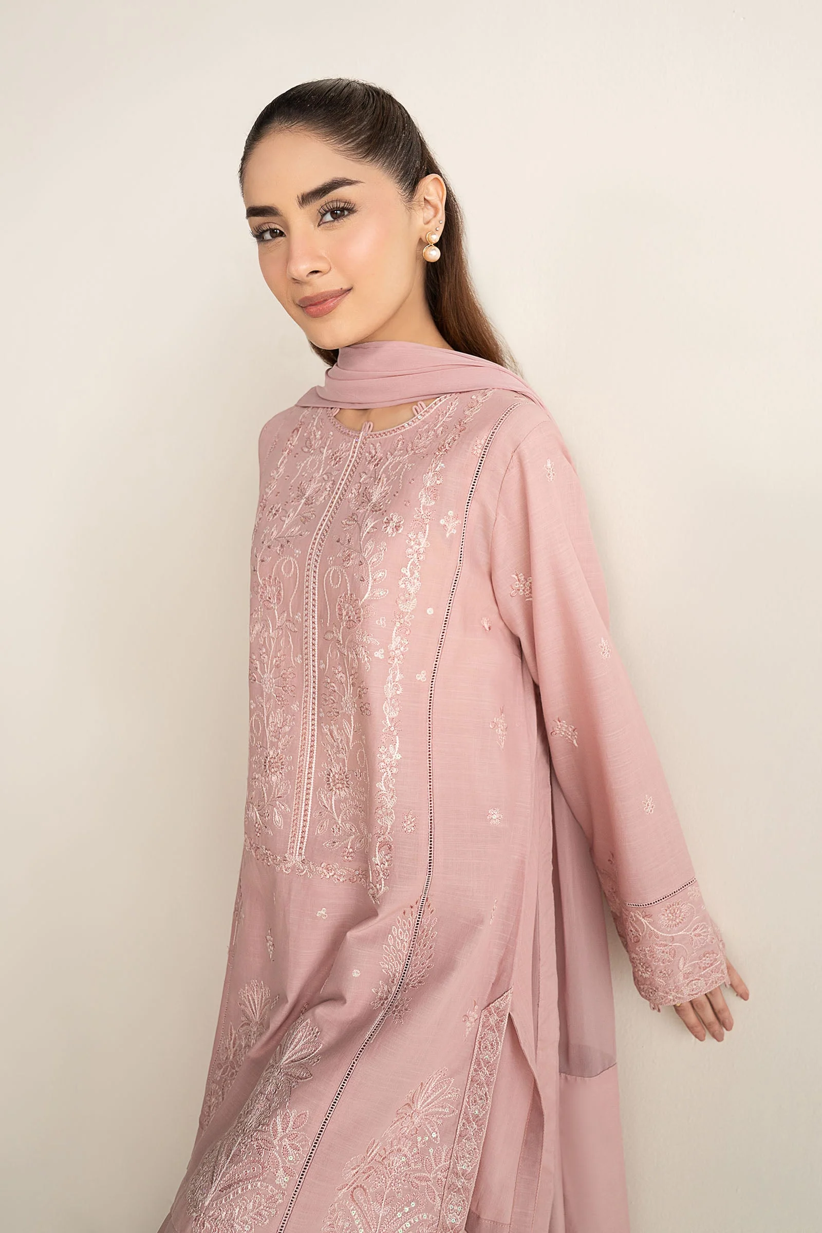 2 Pc Embroidered Arabic Lawn Suit