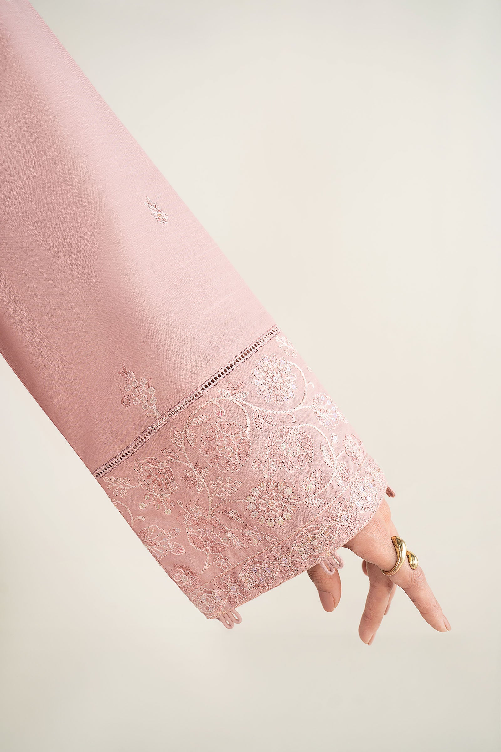 2 Pc Embroidered Arabic Lawn Suit - Image 5