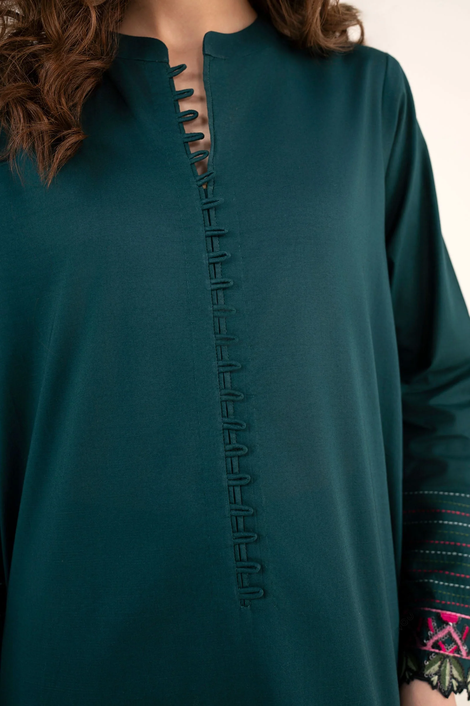 2 Pc Embroidered Slub Lawn Suit - Image 7