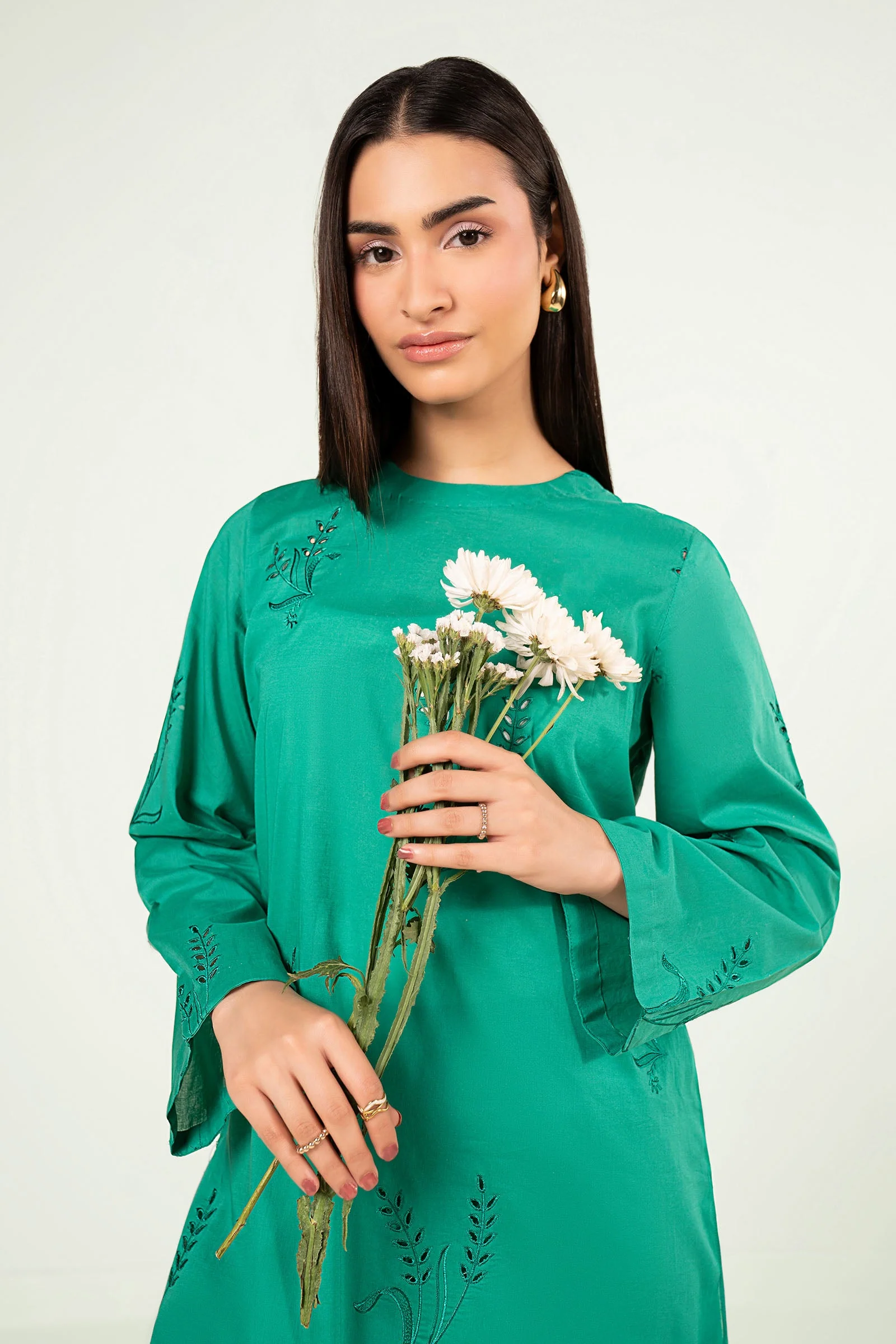 2 Pc Embroidered Lawn Suit