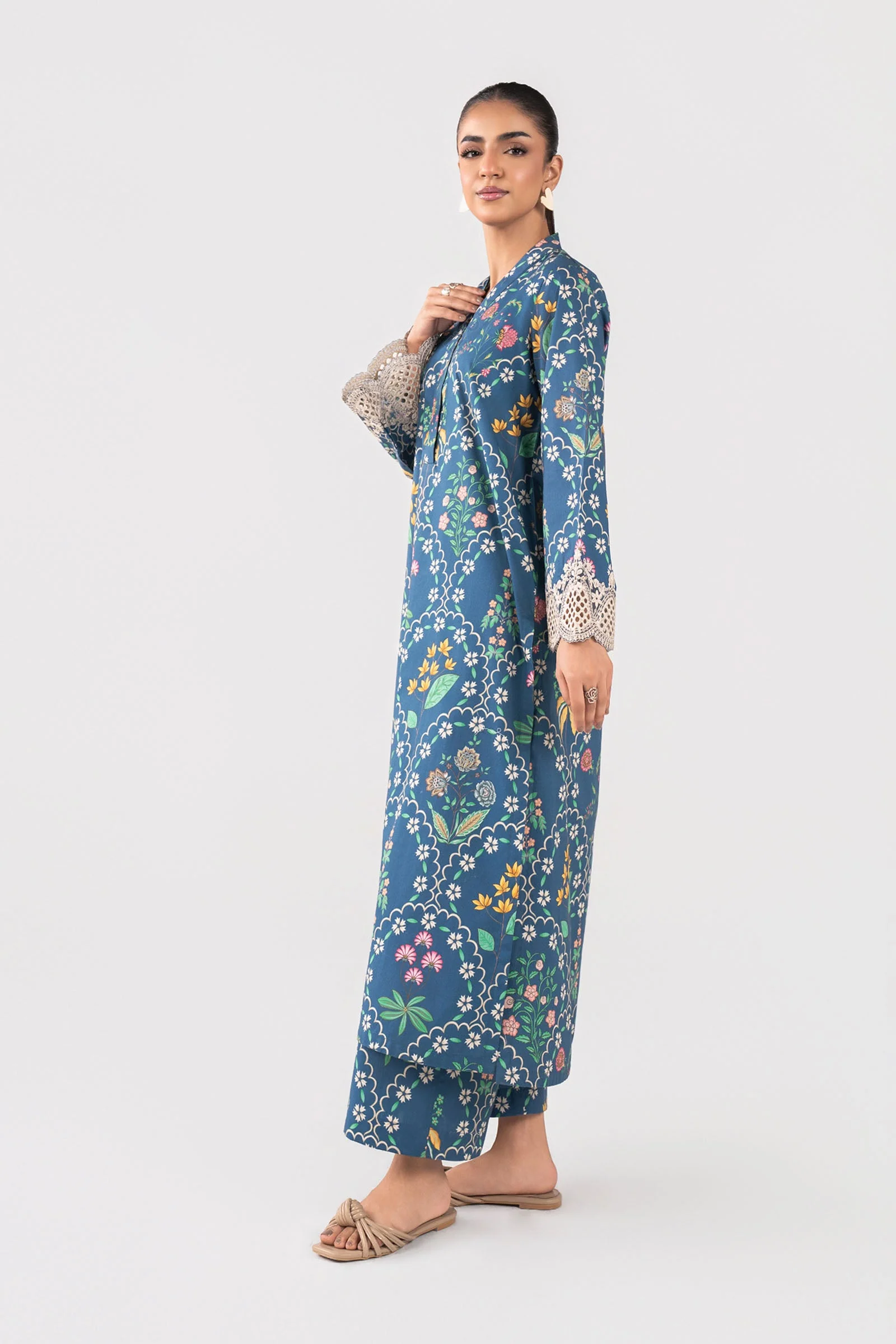 2 Pc Embroidered Lawn Suit - Image 12