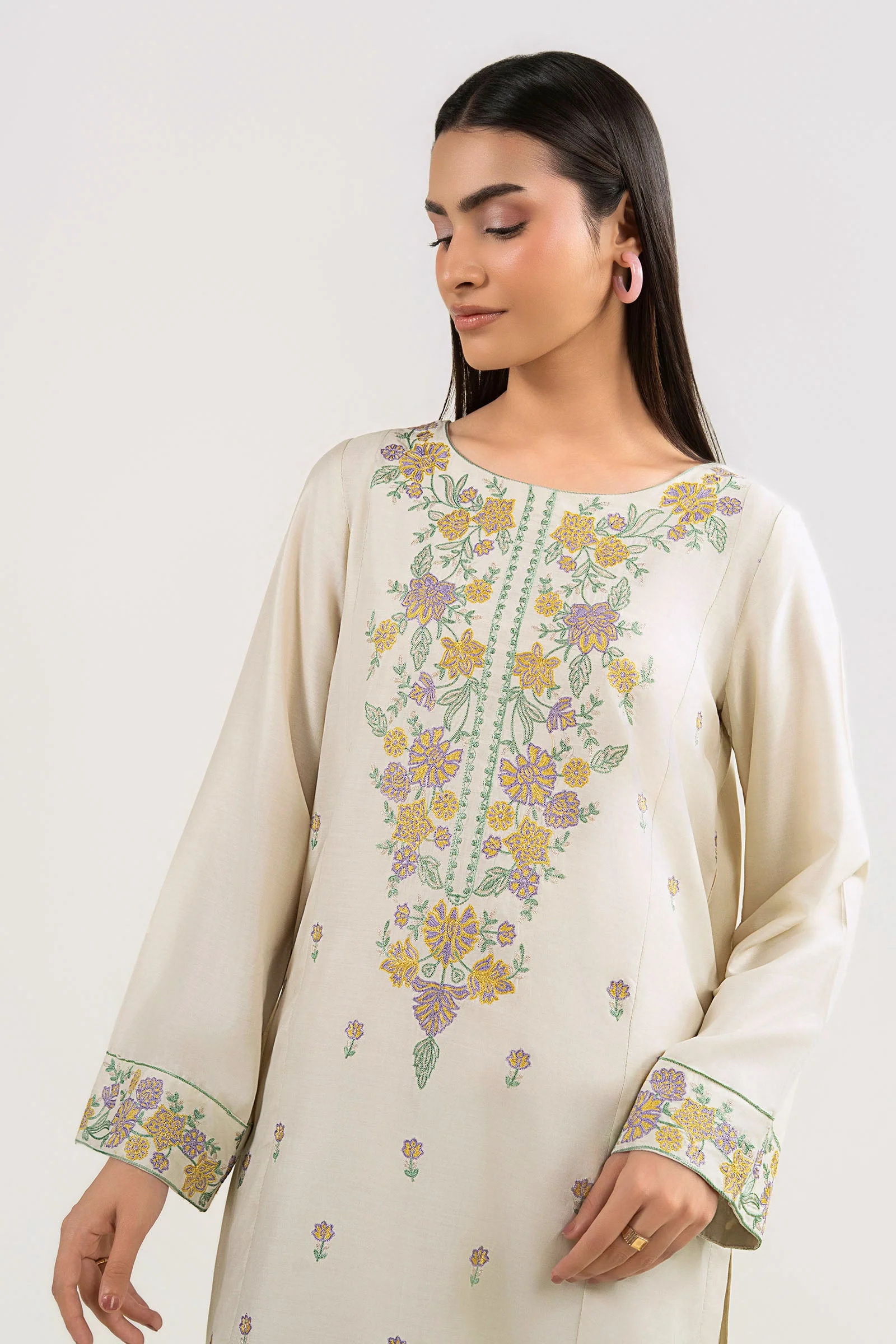 2 Pc Embroidered Arabic Lawn Suit - Image 2