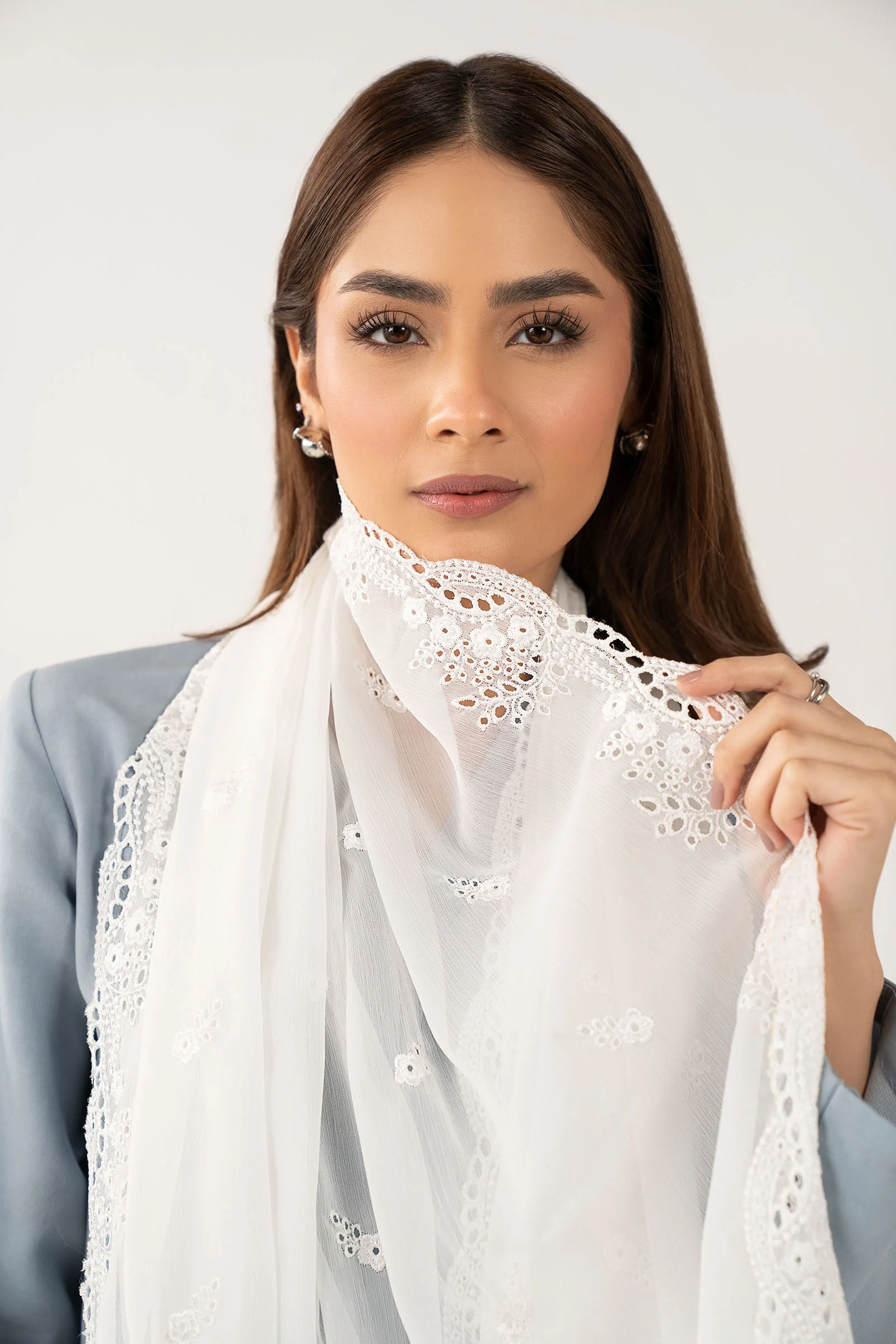 Embroidered Cationic Chiffon Dupatta - Image 5