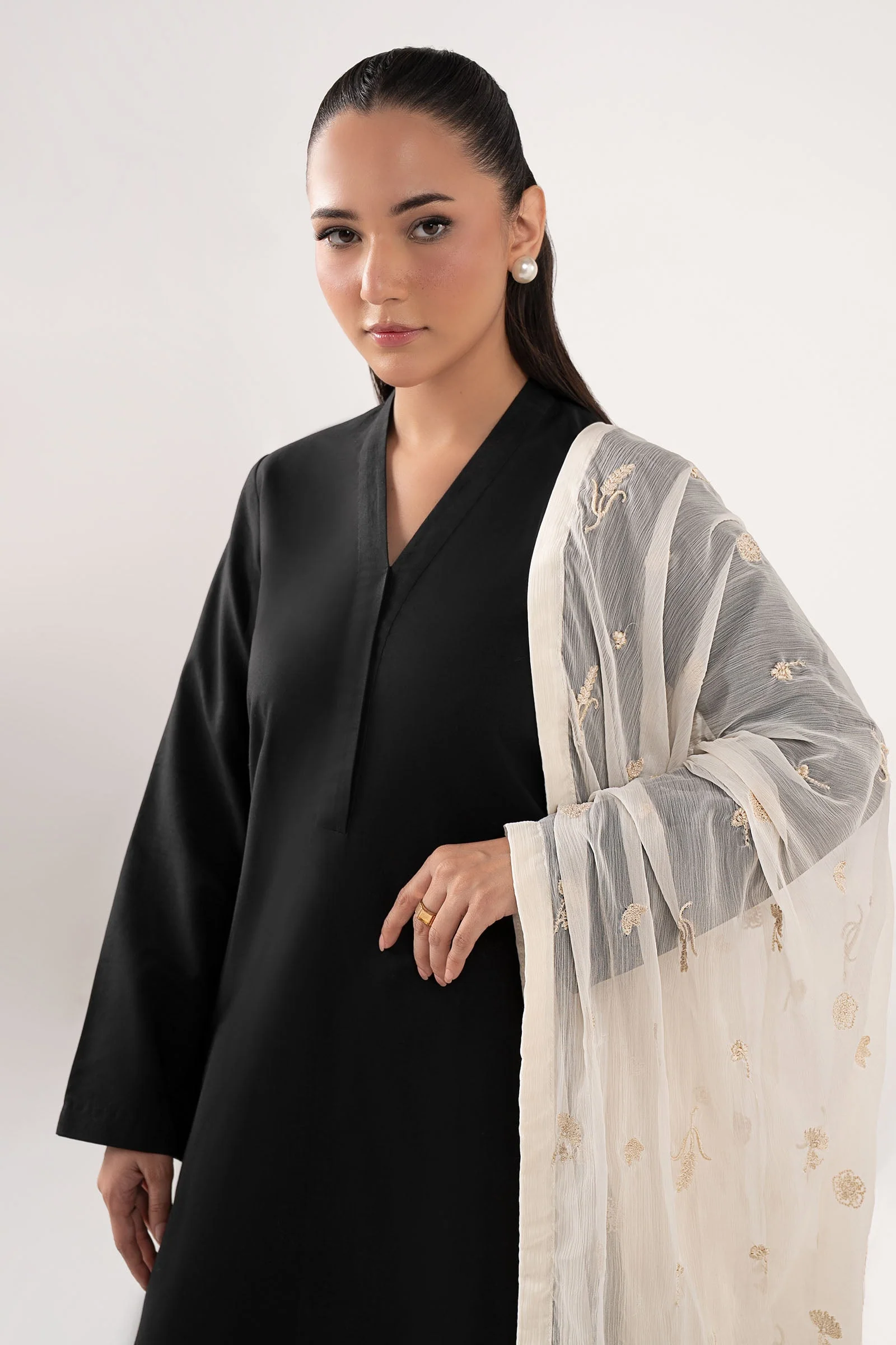 Embroidered Cationic Chiffon Dupatta - Image 2