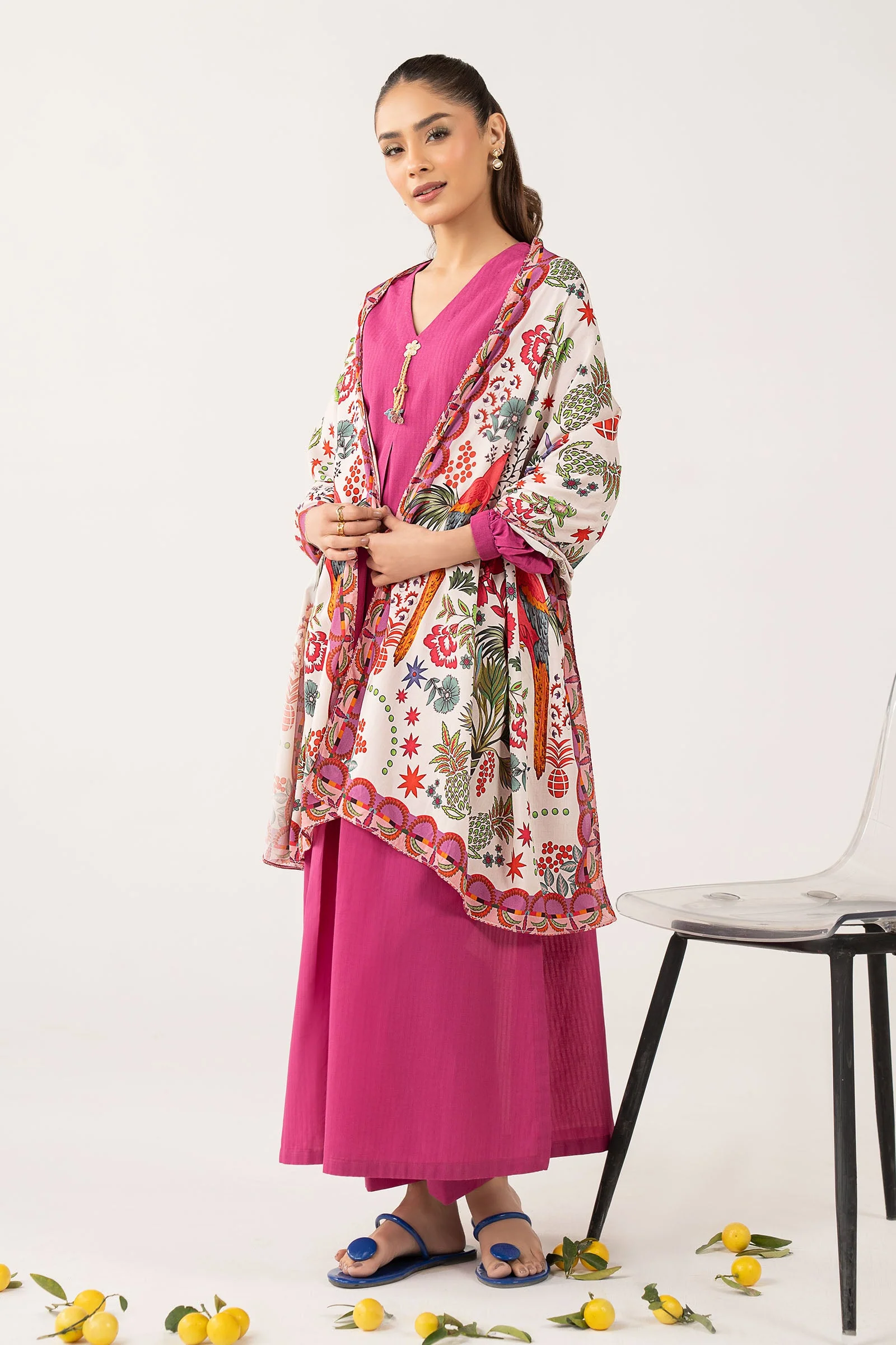 Printed Arabic Lawn Scarf - Image 5