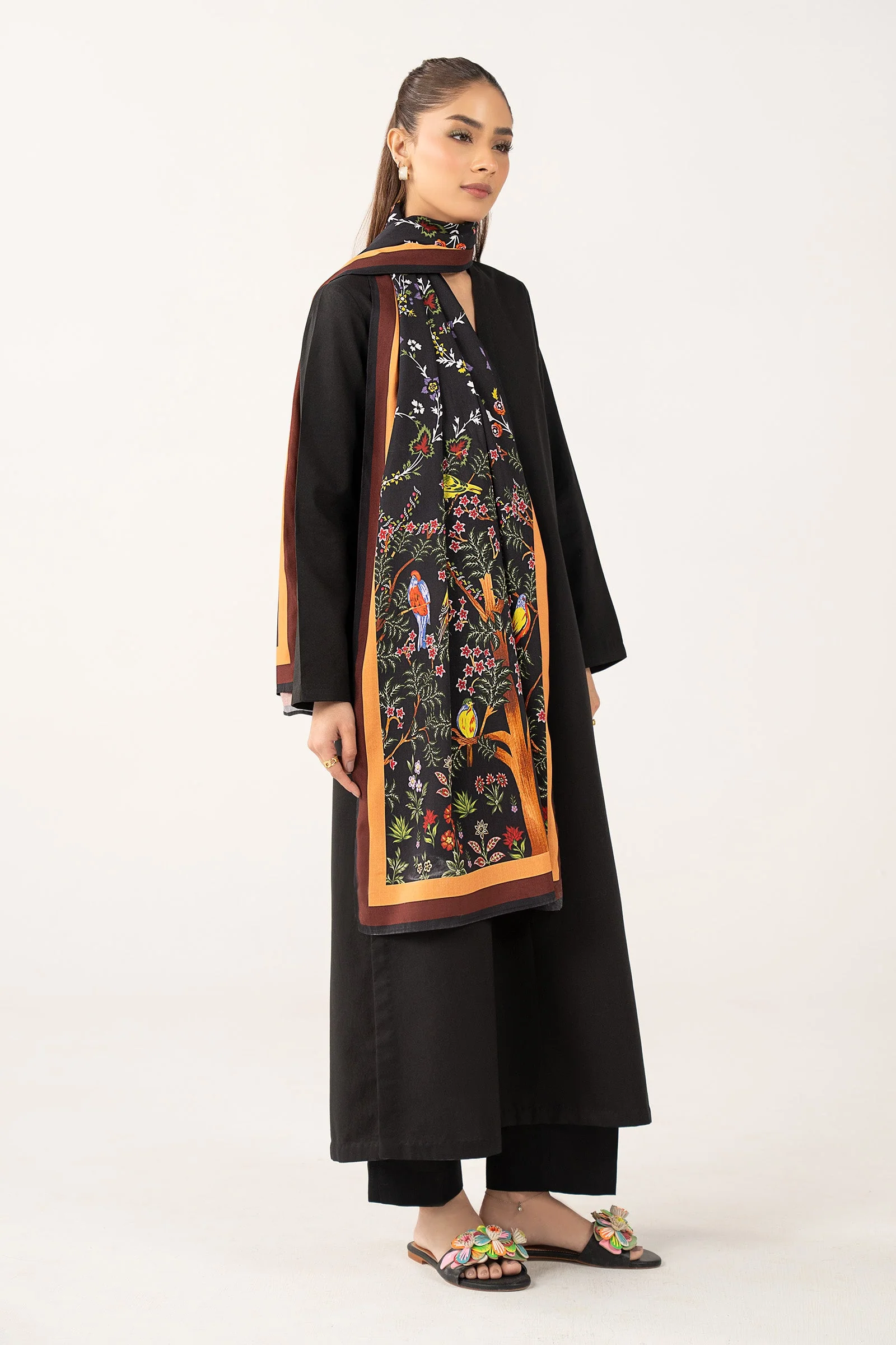 Printed Arabic Lawn Scarf - Image 4