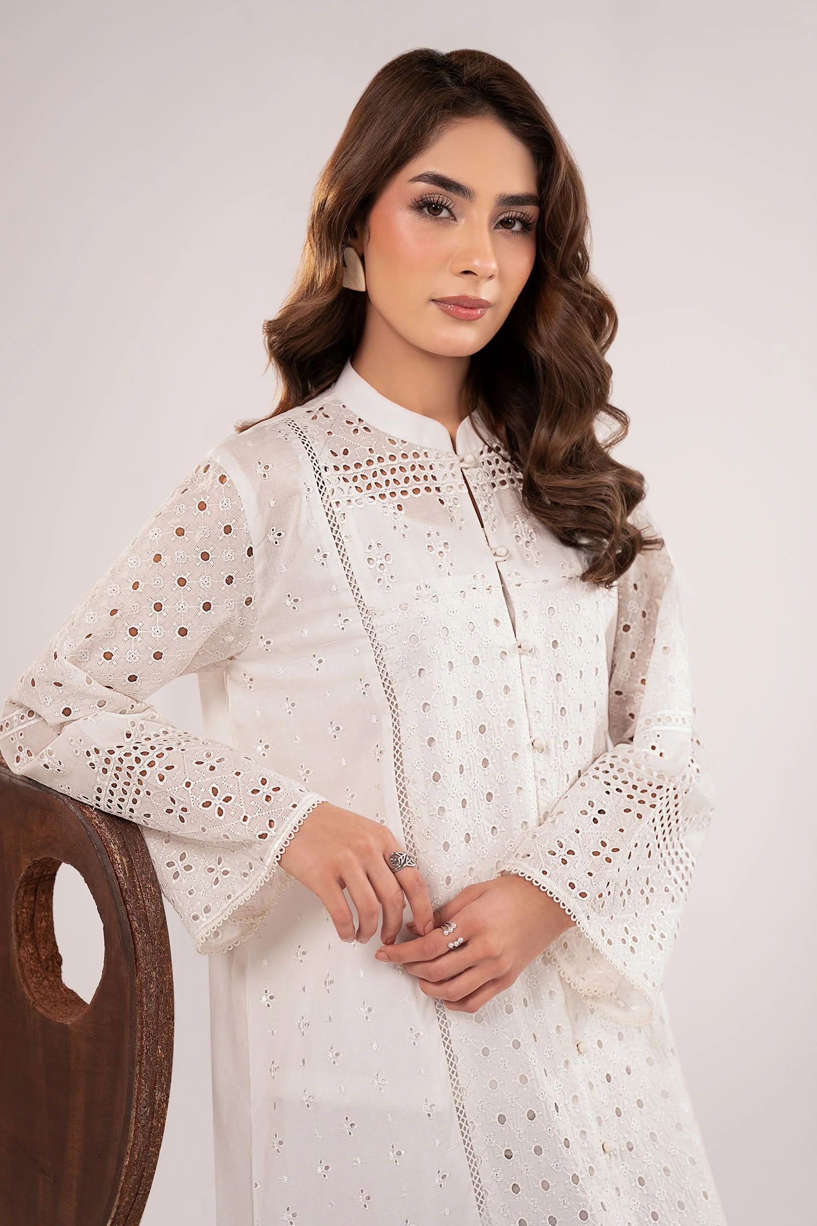 Embroidered Lawn Shirt - Image 3