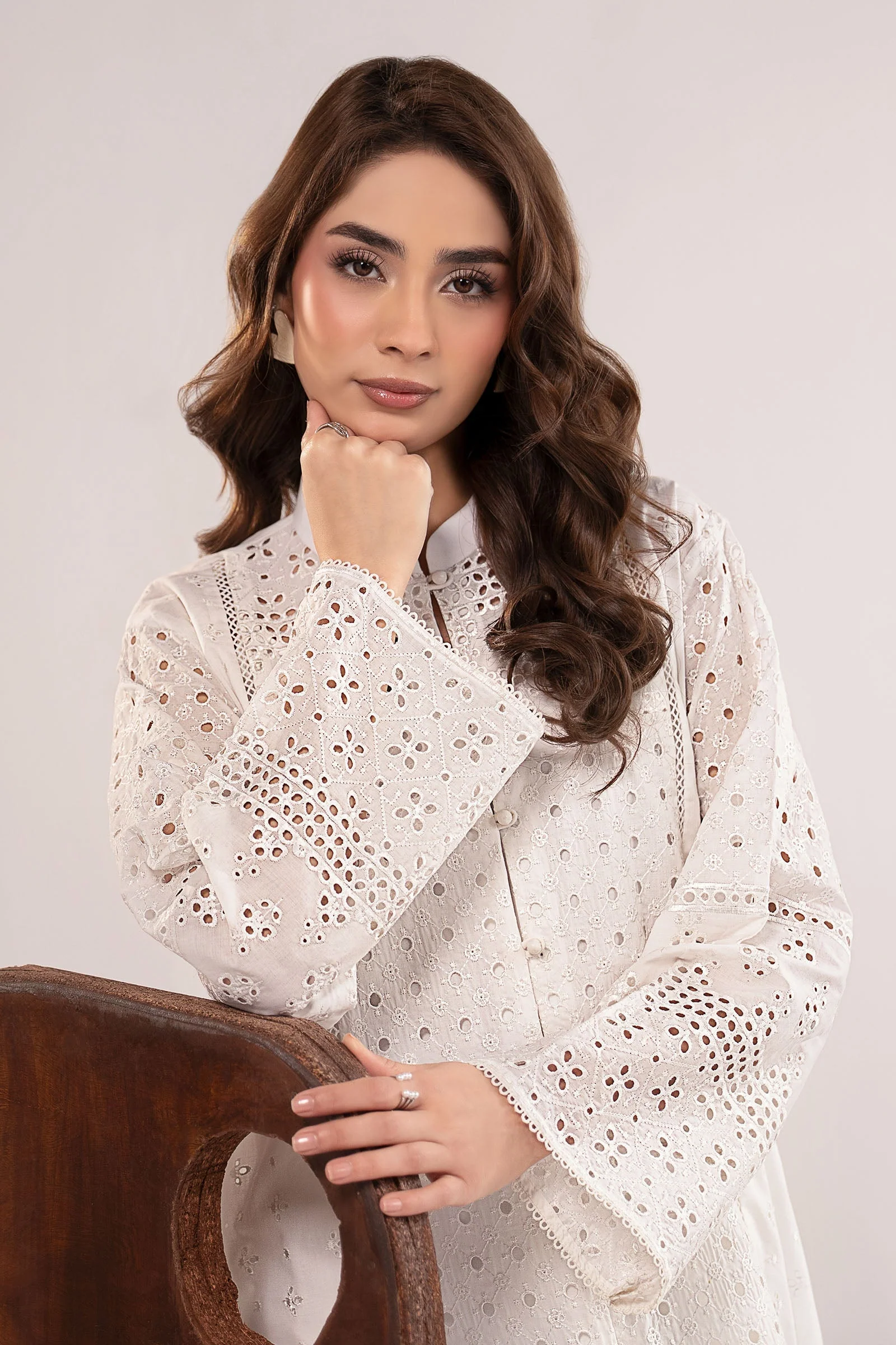 Embroidered Lawn Shirt - Image 4