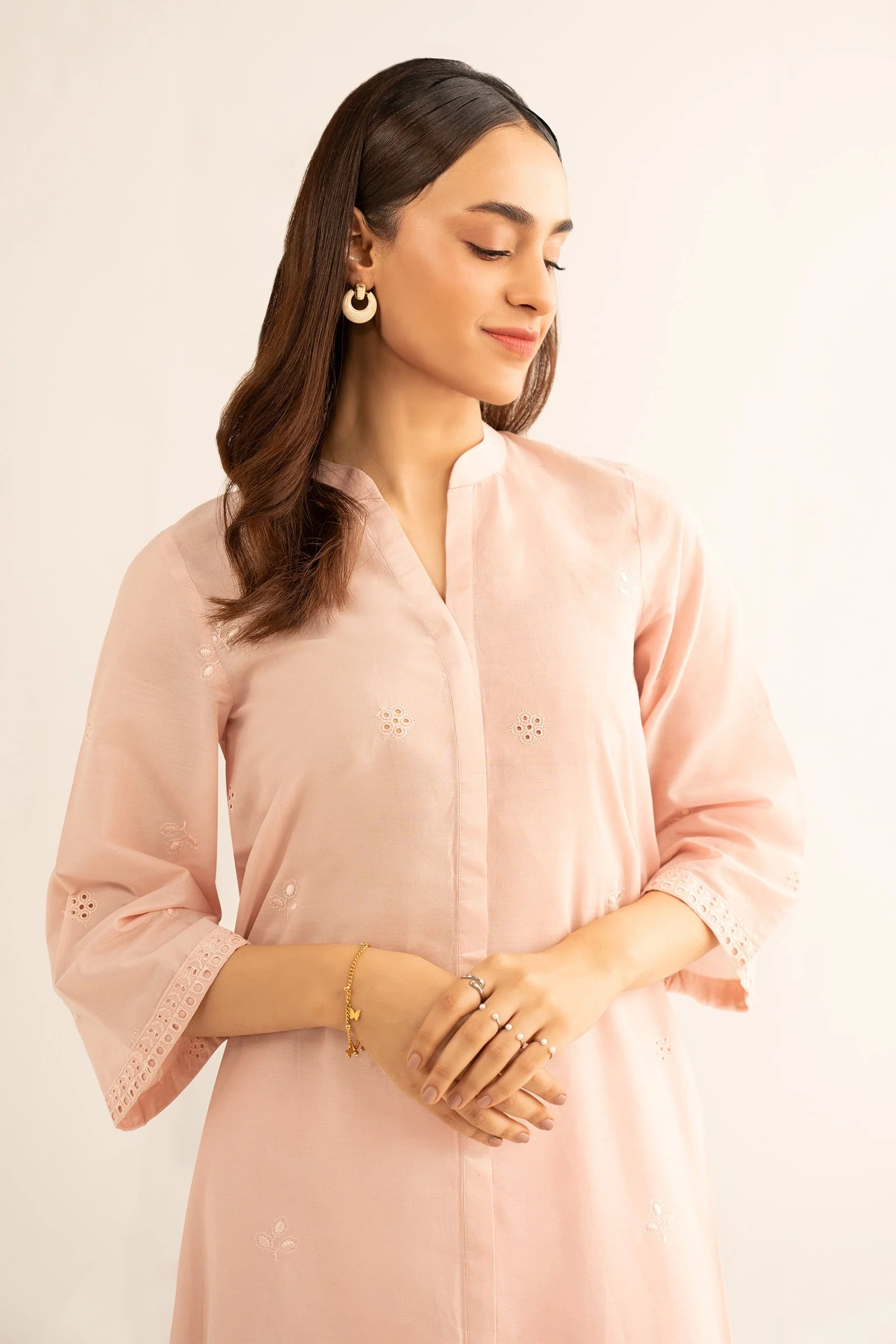 Embroidered Lawn Shirt - Image 4