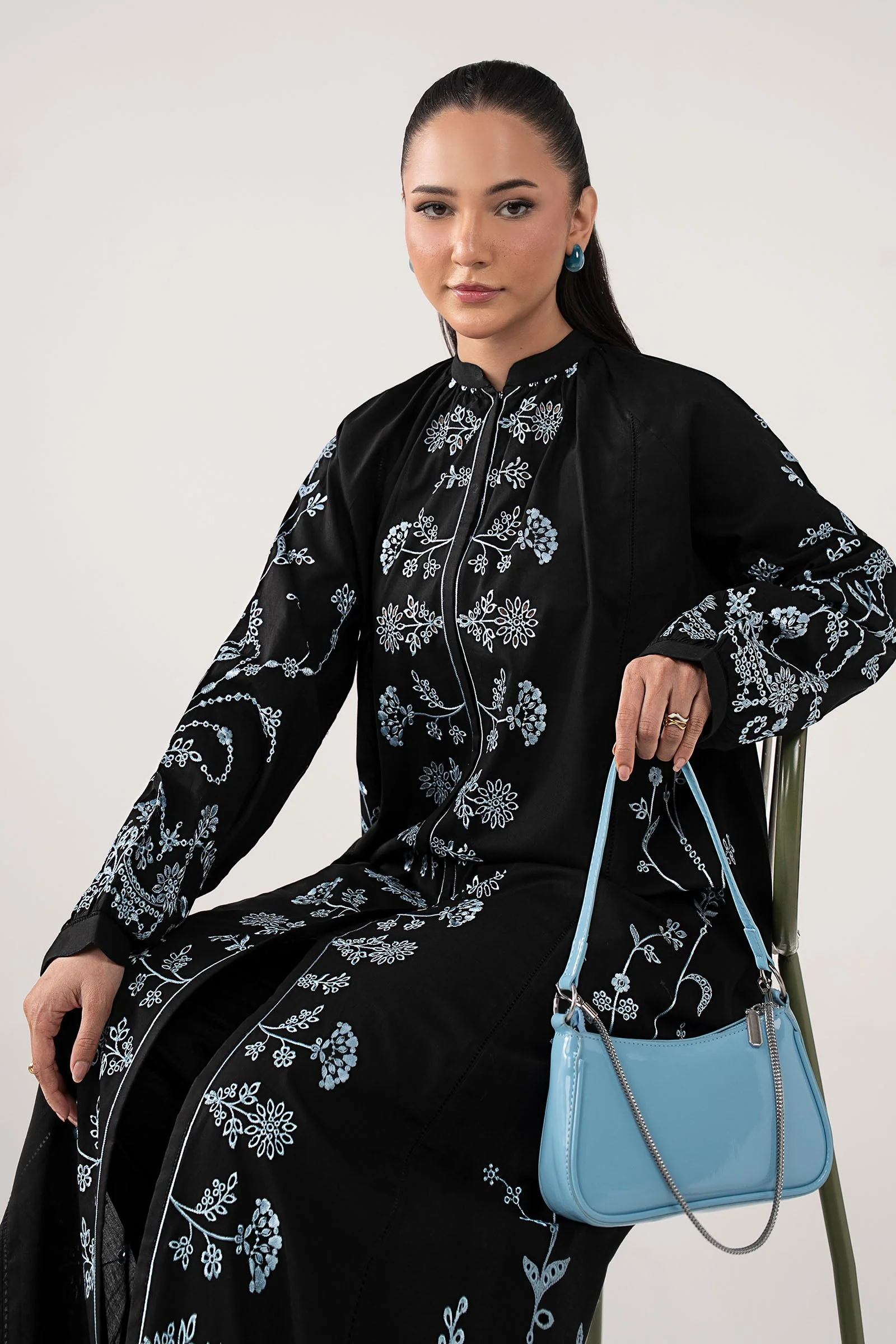 Embroidered Lawn Dress - Image 4