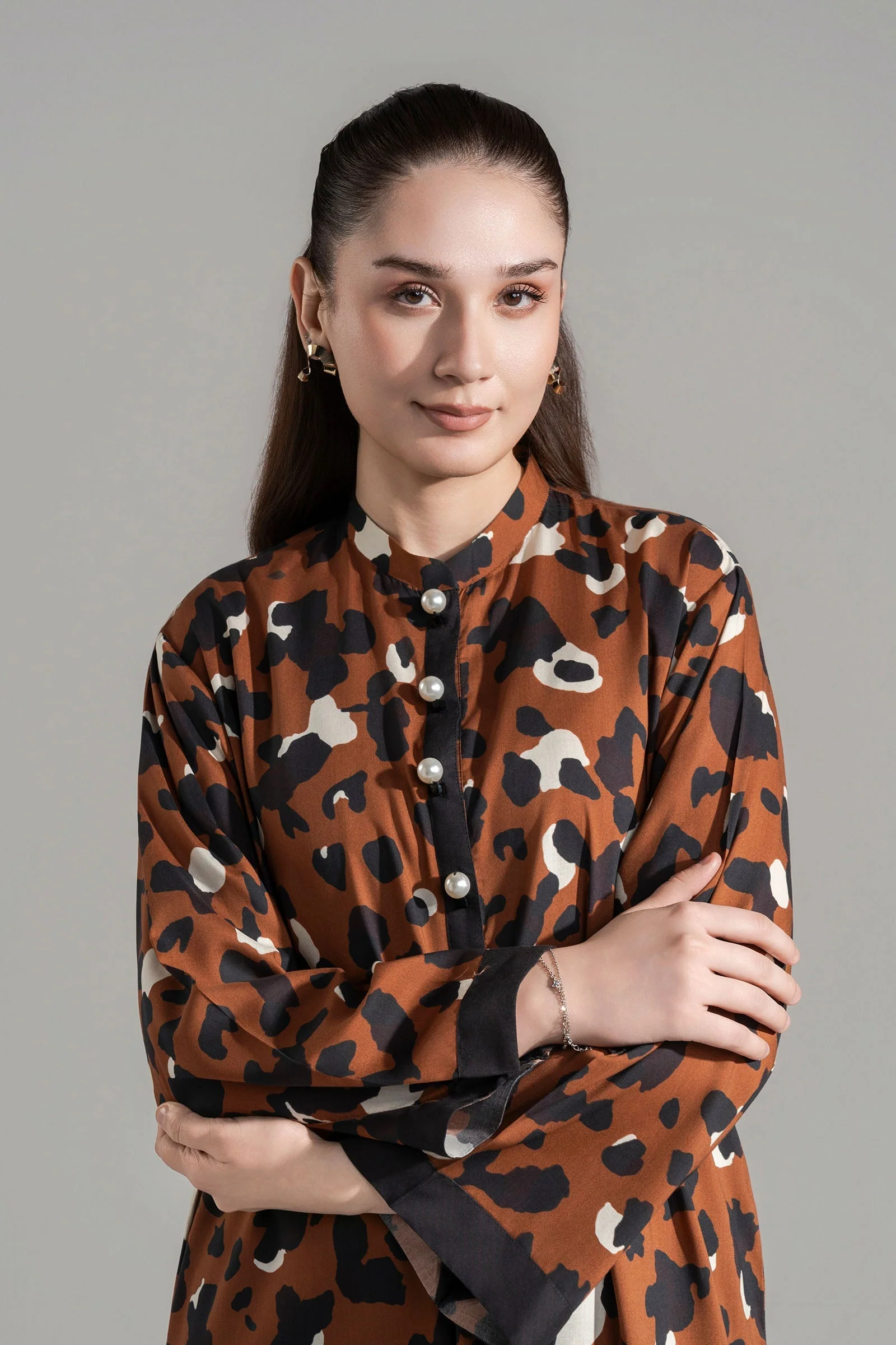 Printed Arabic Lawn Shirt - Image 3
