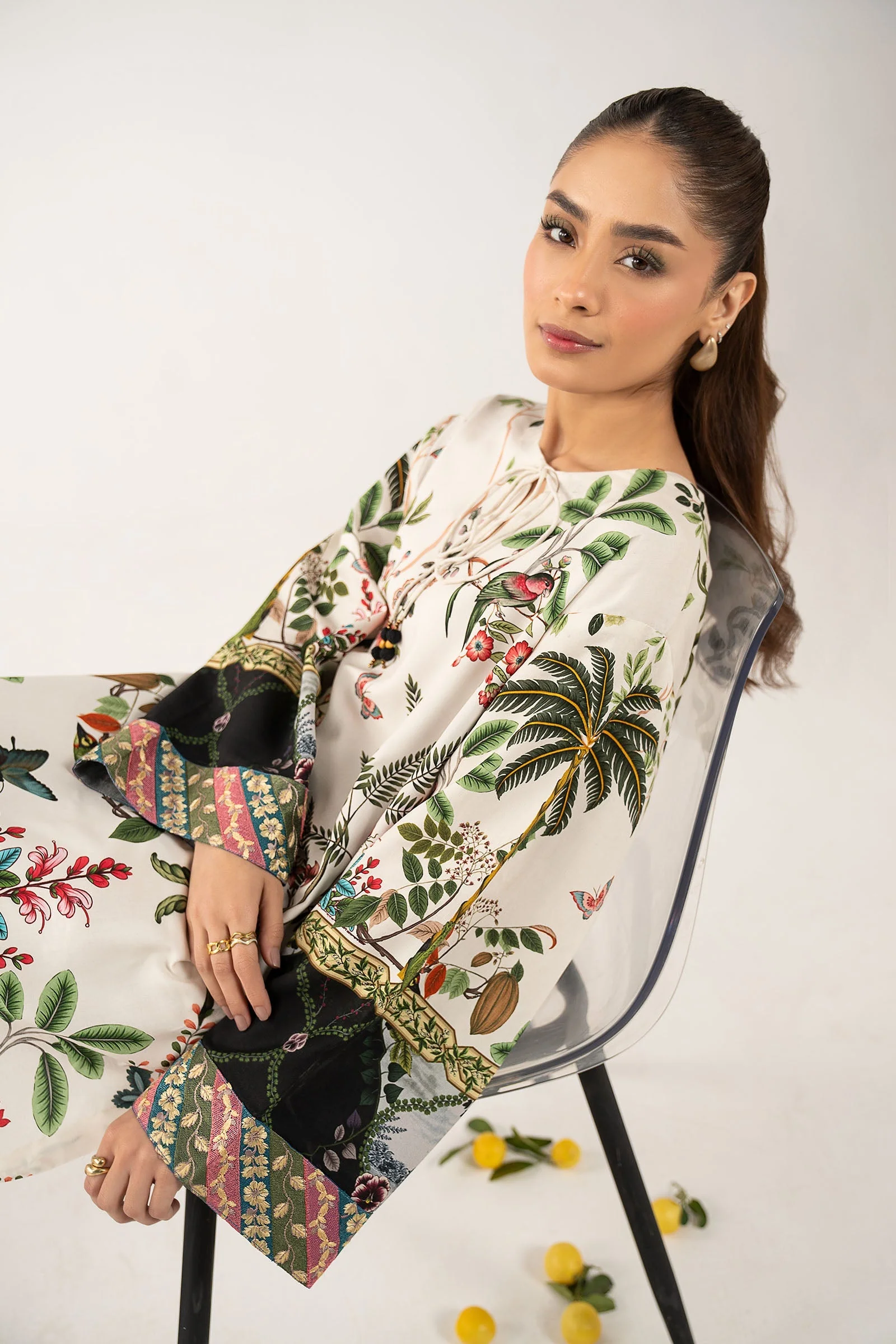 Embroidered Arabic Lawn Shirt - Image 4