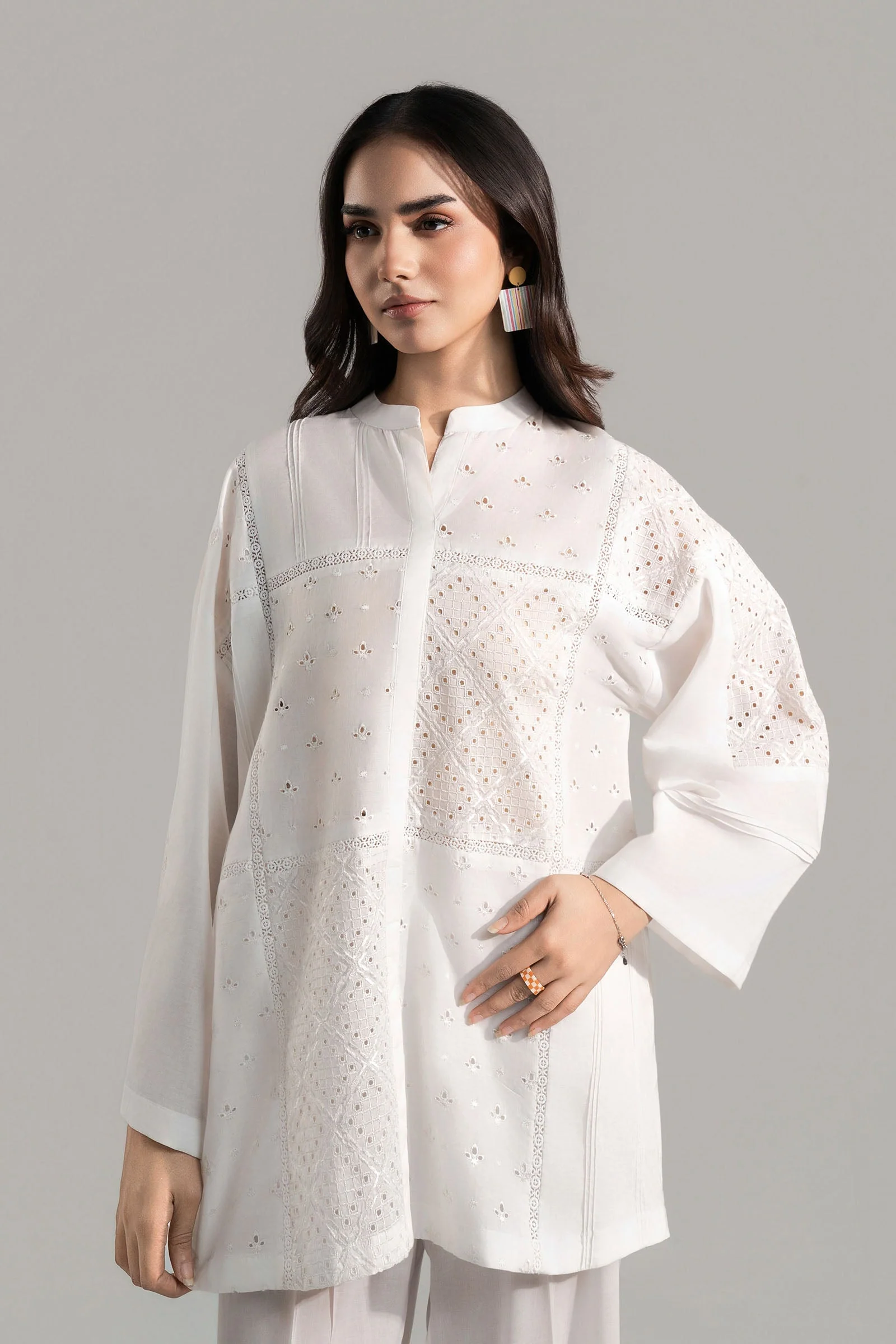 2 Pc Embroidered Lawn Suit - Image 2