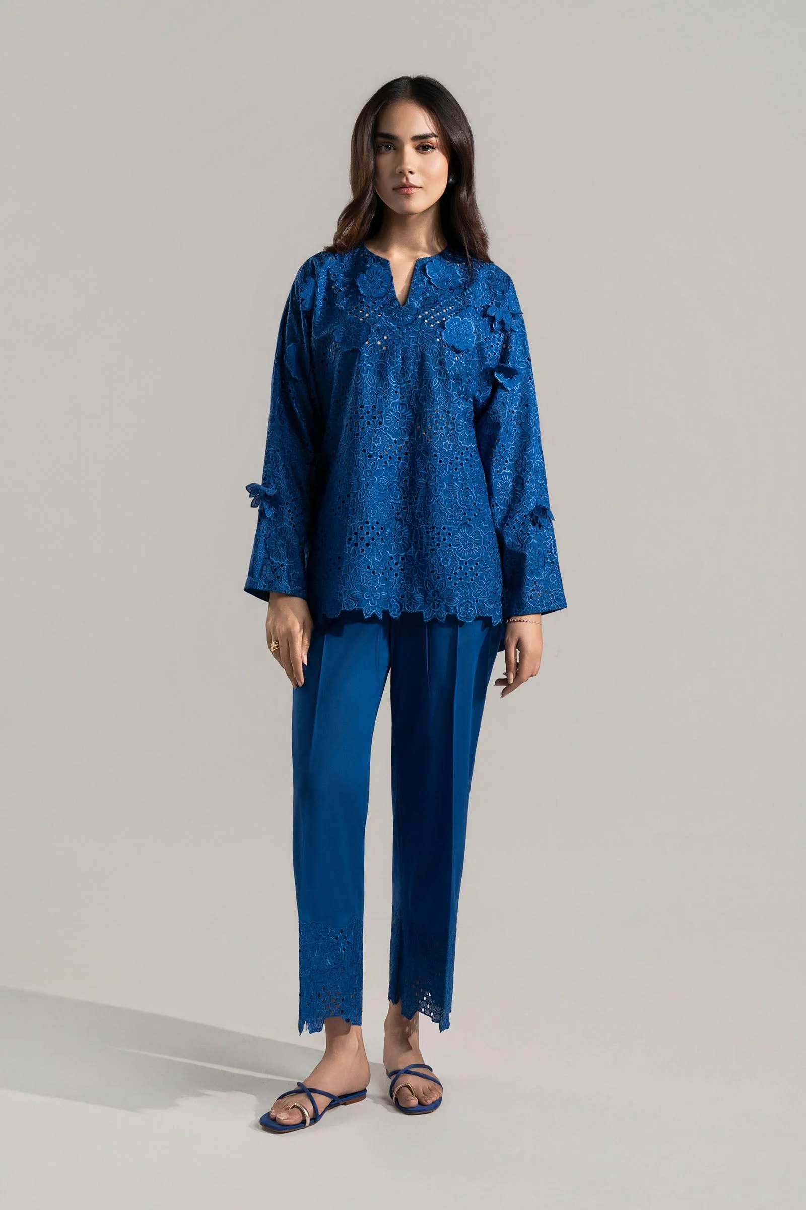 2 Pc Embroidered Lawn Suit