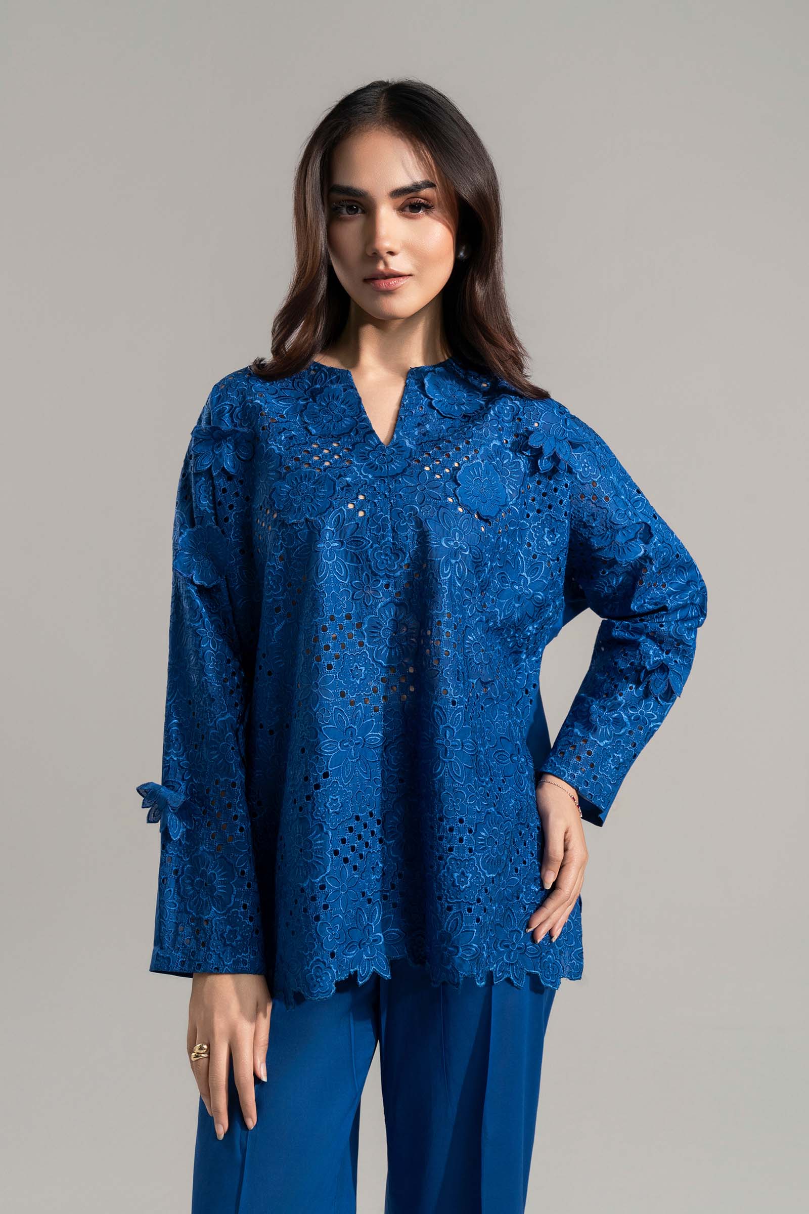 2 Pc Embroidered Lawn Suit - Image 4