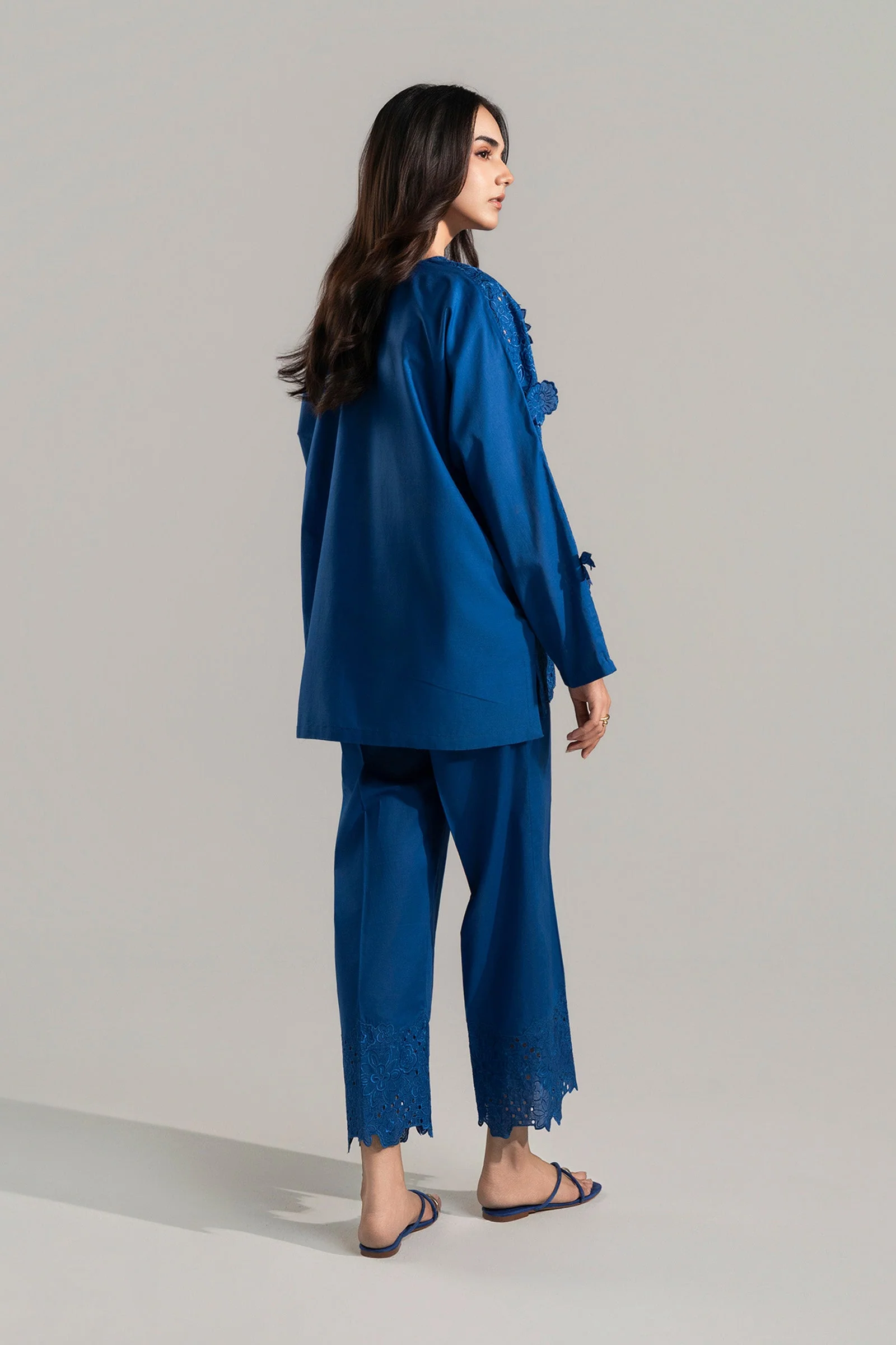 2 Pc Embroidered Lawn Suit - Image 6