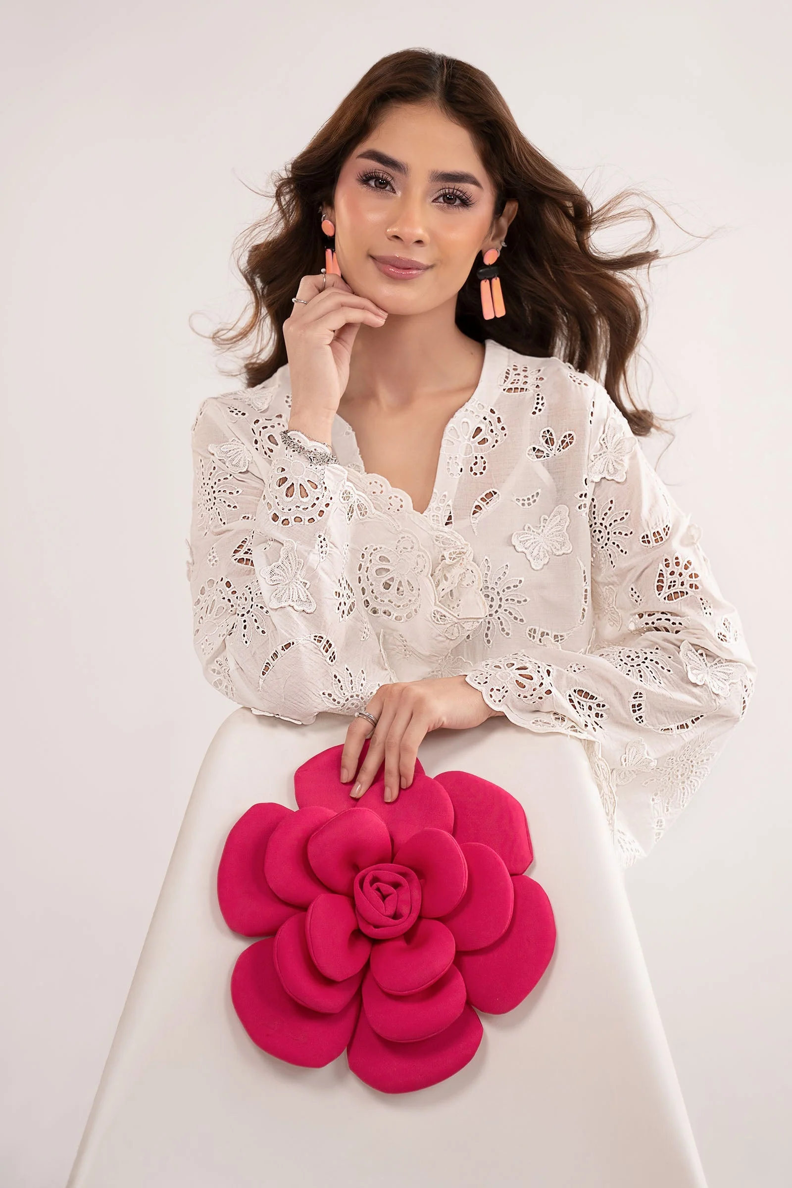 2 Pc Embroidered Lawn Suit - Image 3