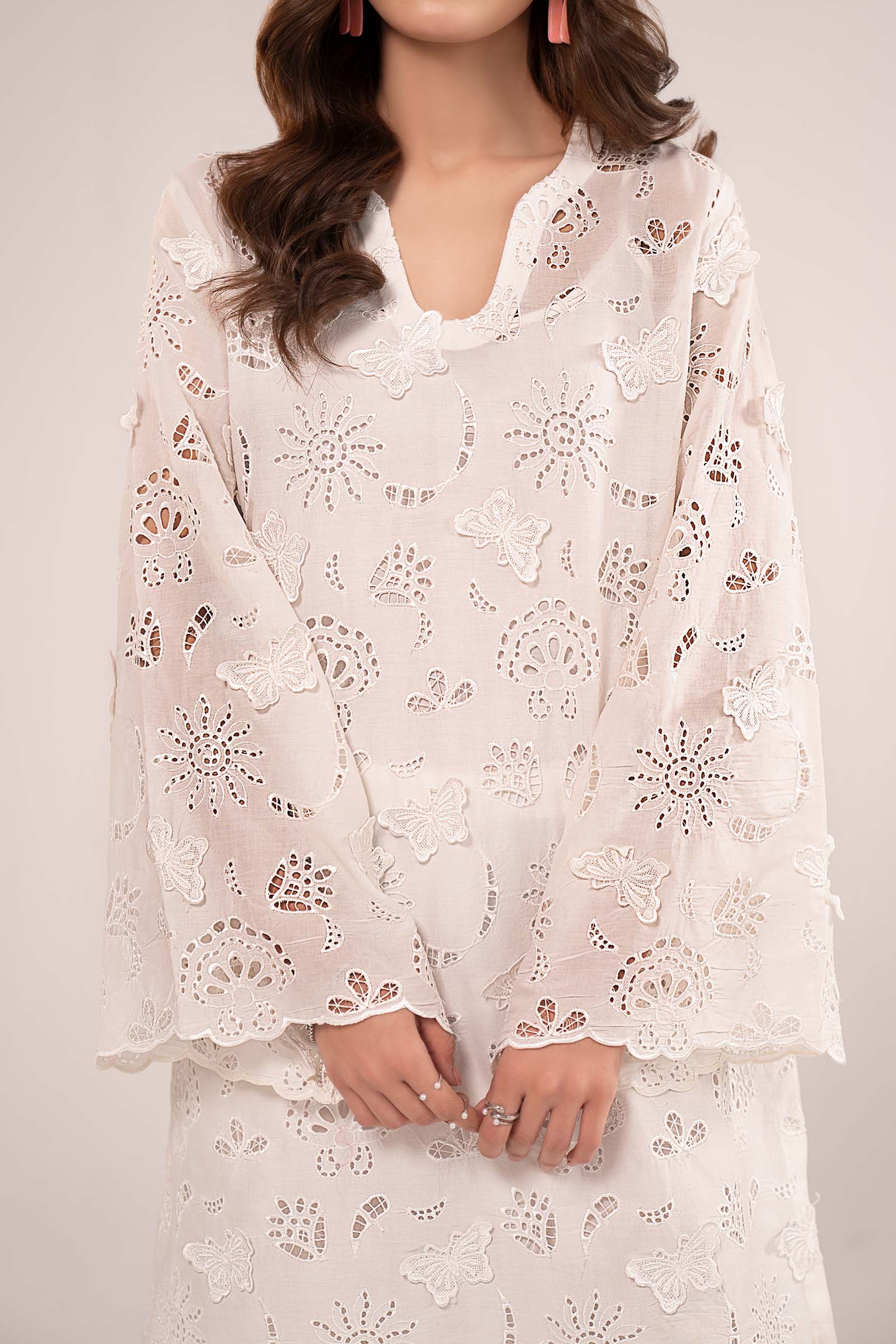 2 Pc Embroidered Lawn Suit - Image 5