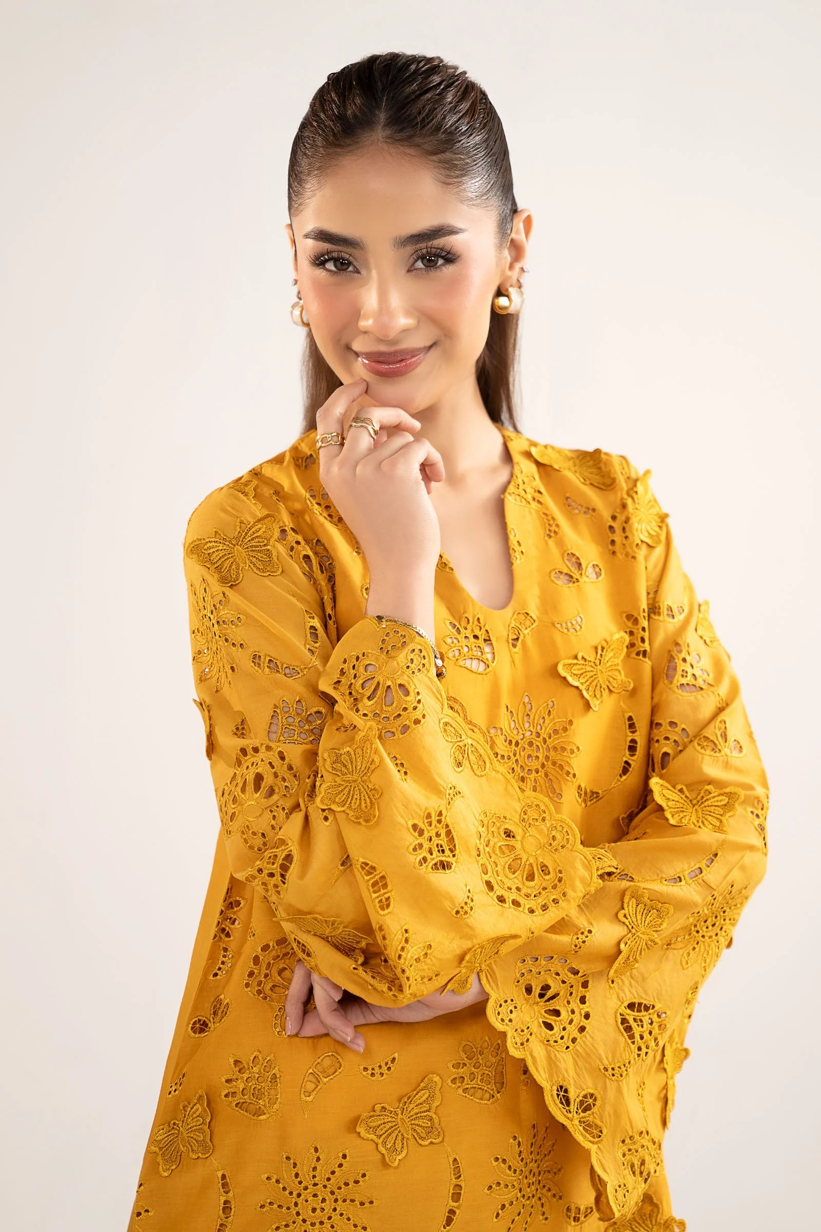 2 Pc Embroidered Lawn Suit - Image 3