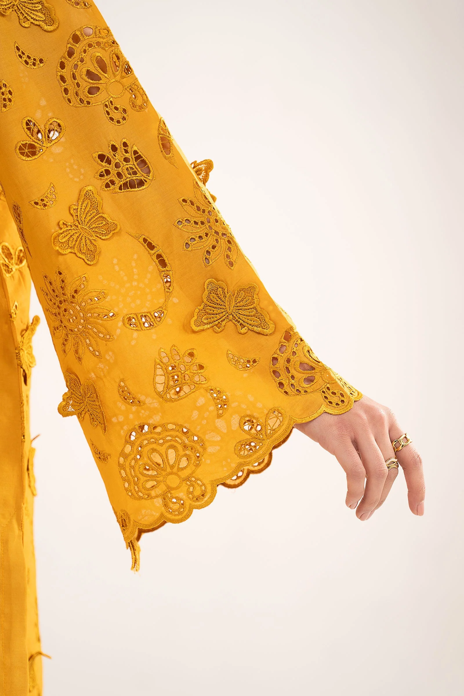 2 Pc Embroidered Lawn Suit - Image 6
