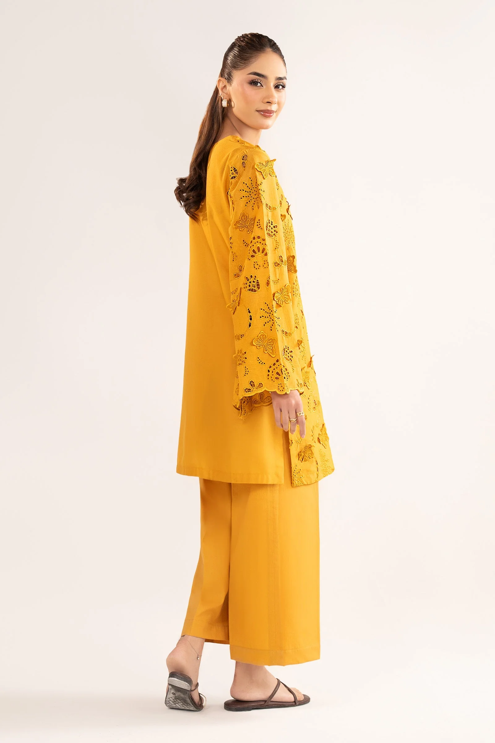 2 Pc Embroidered Lawn Suit - Image 8