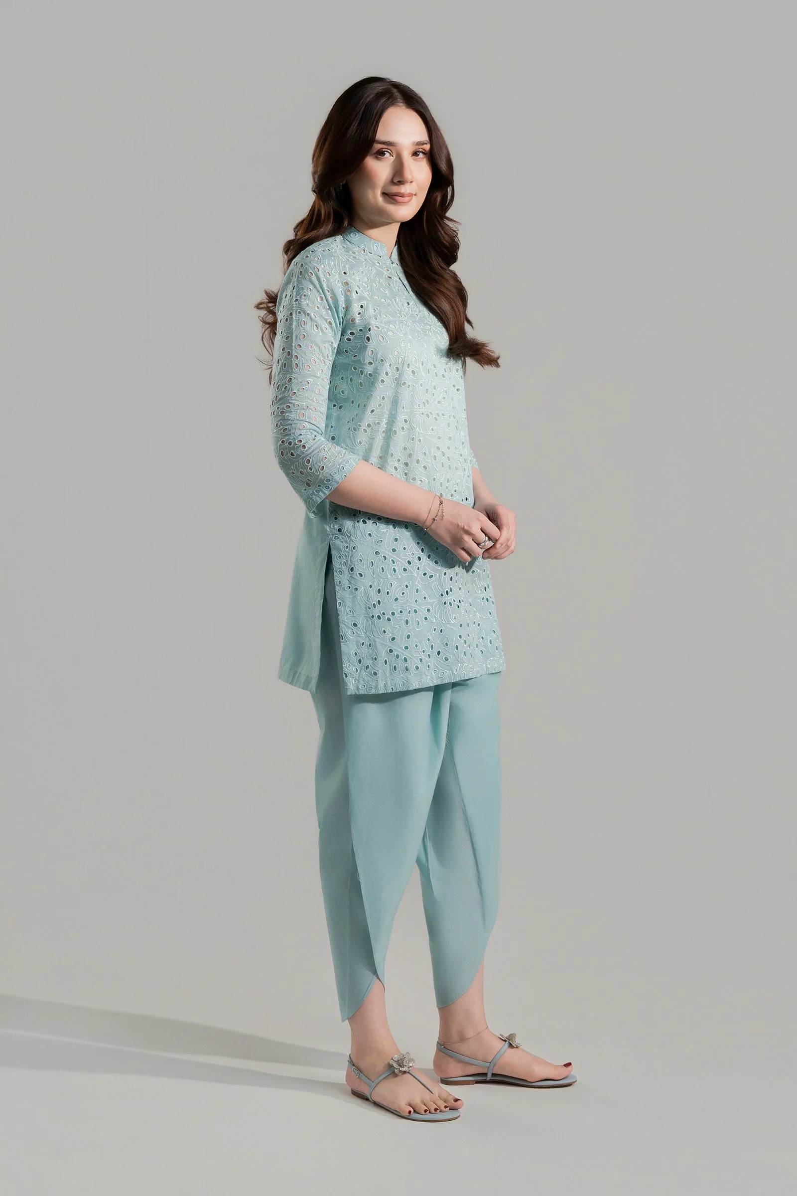 2 Pc Embroidered Lawn Suit - Image 4