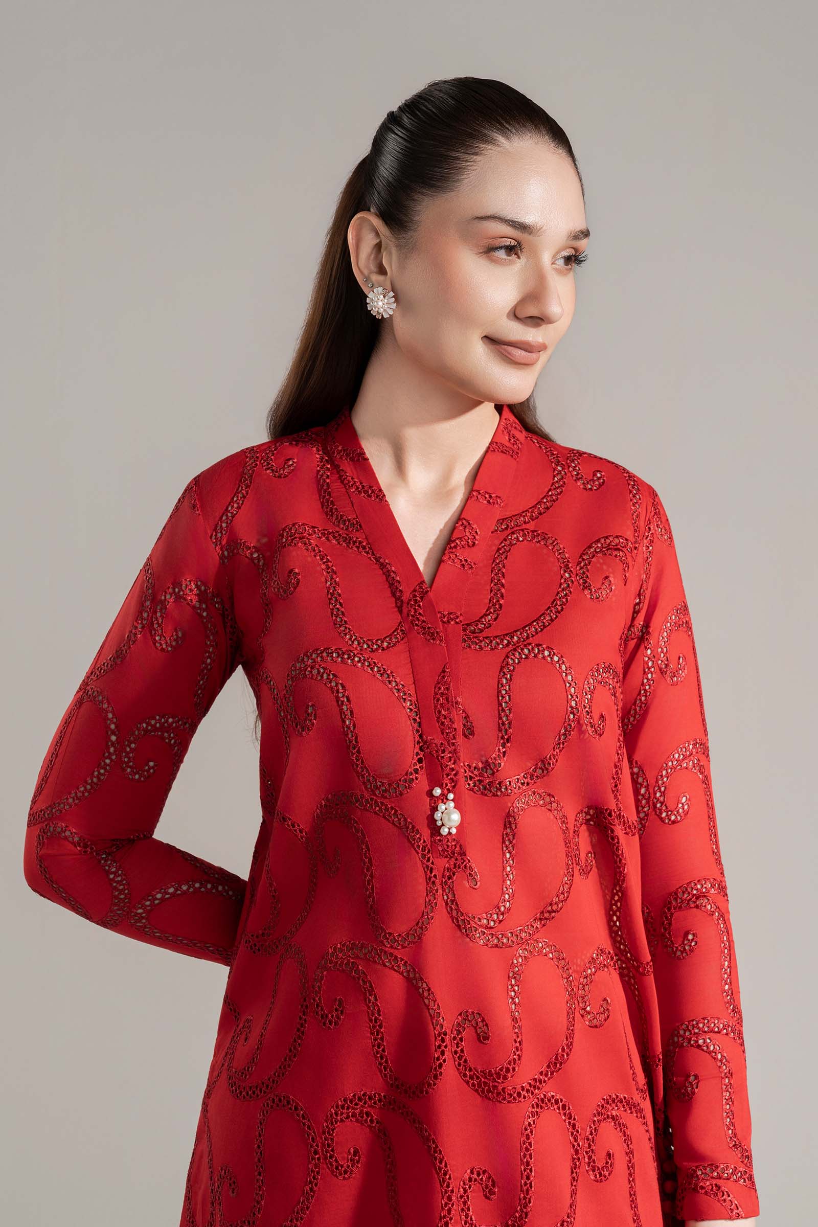 2 Pc Embroidered Lawn Suit - Image 3