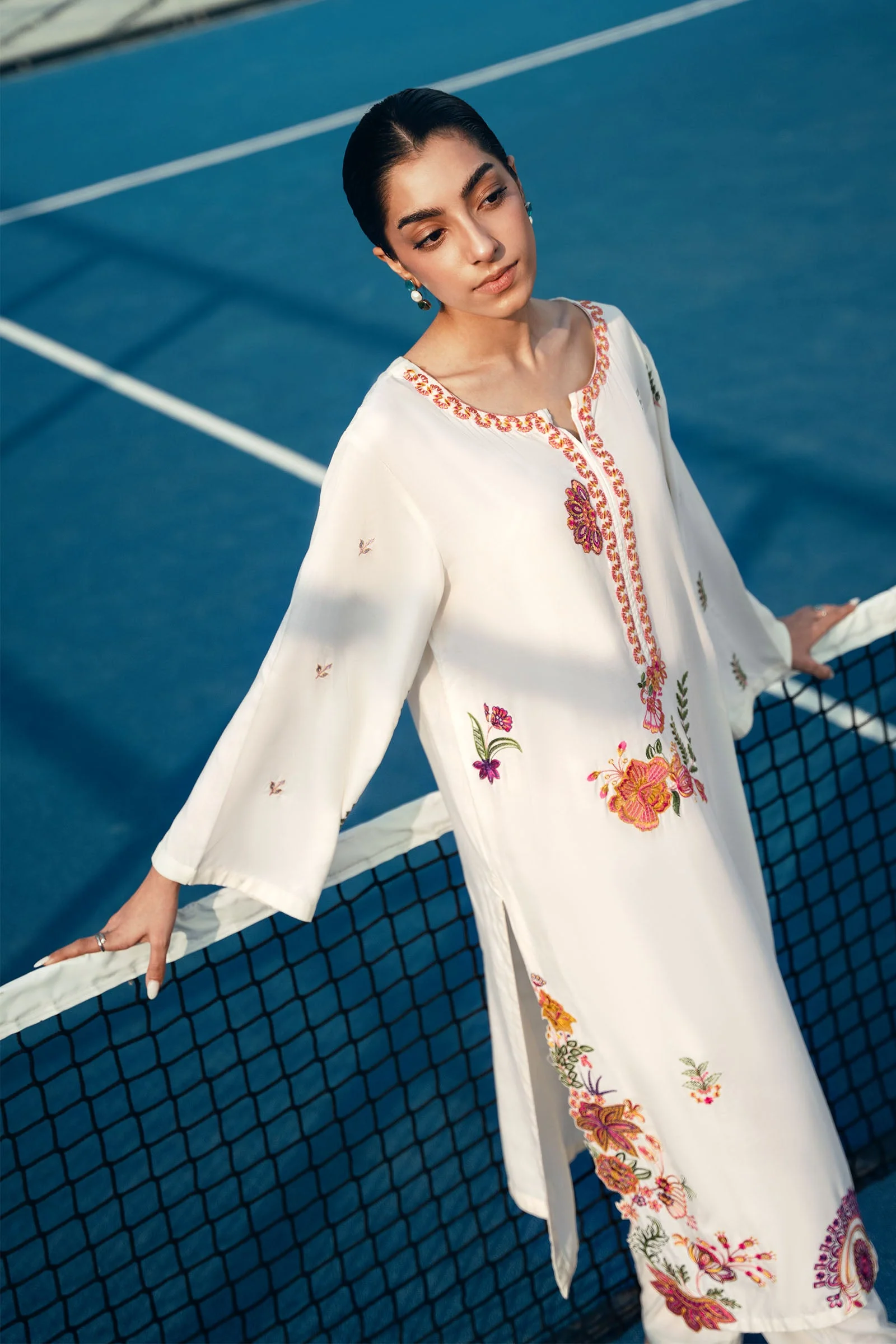 2 Pc Embroidered Arabic Lawn Suit - Image 4