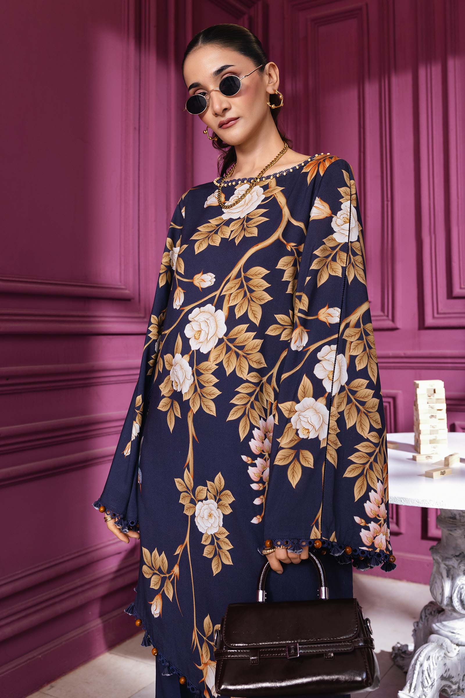 3 Pc Unstitched Printed Linen Suit - Image 3