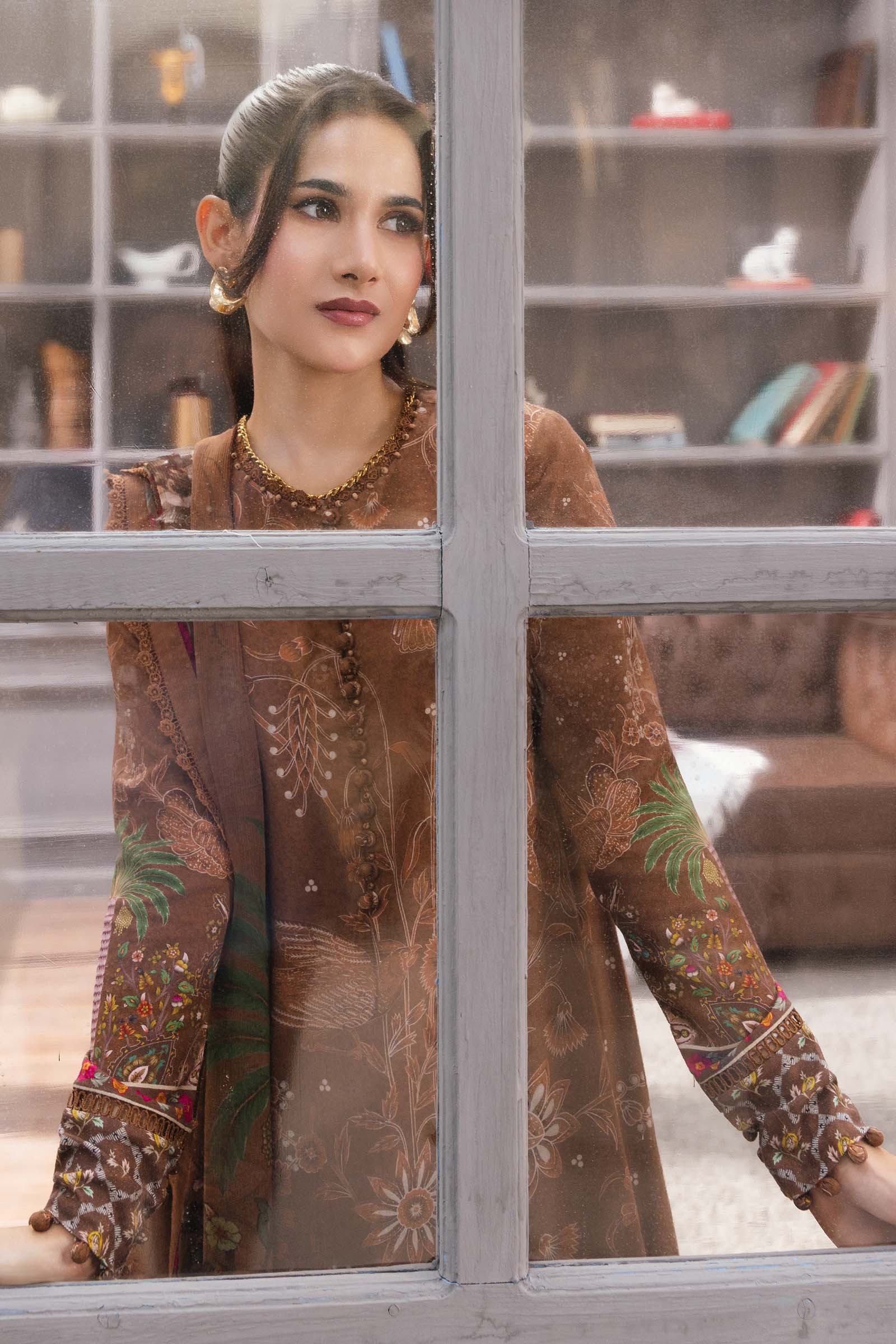3 Pc Unstitched Printed Marina Twill Suit - Image 3