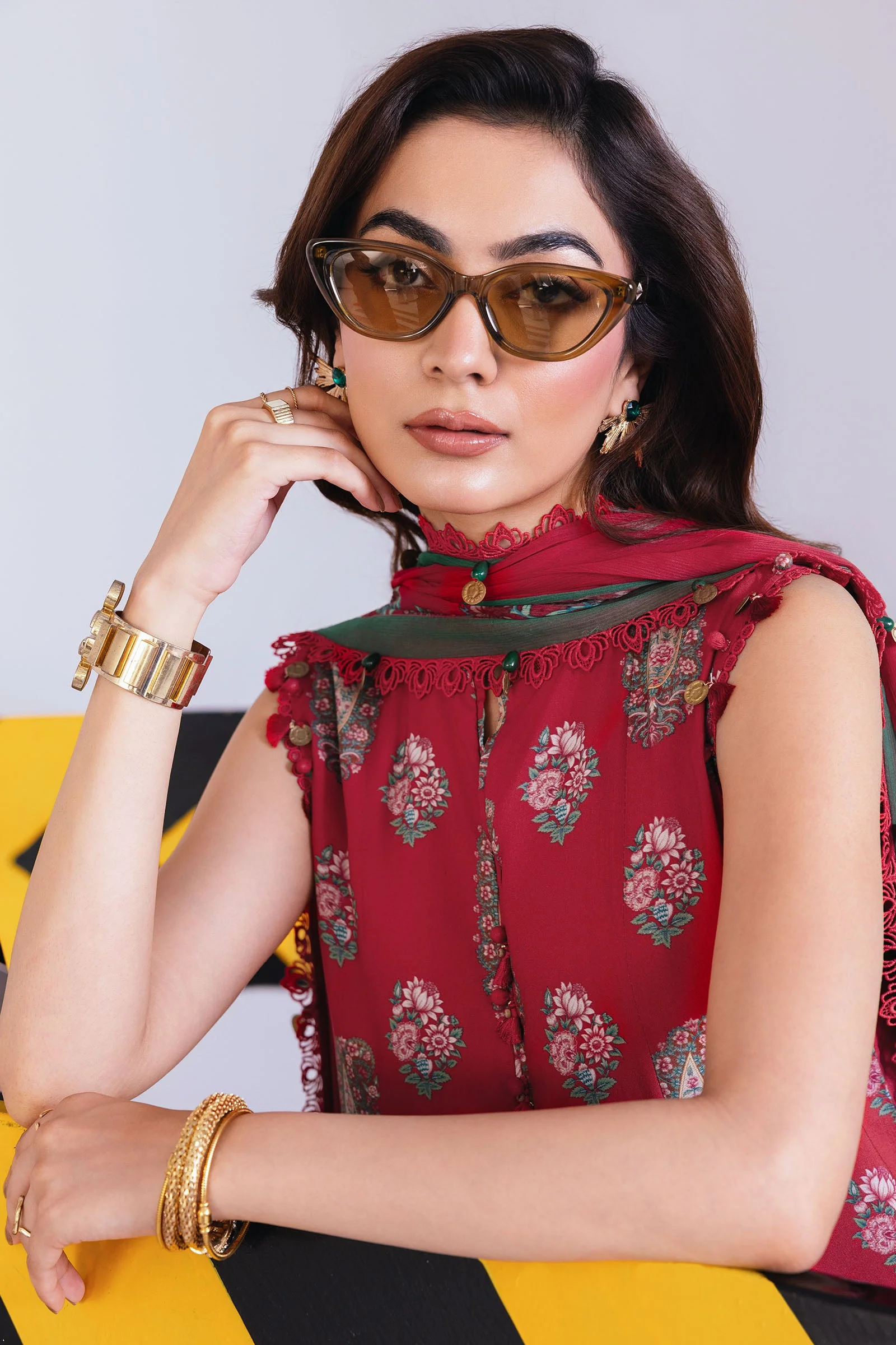 3 Pc Unstitched Printed Linen Suit - Image 3
