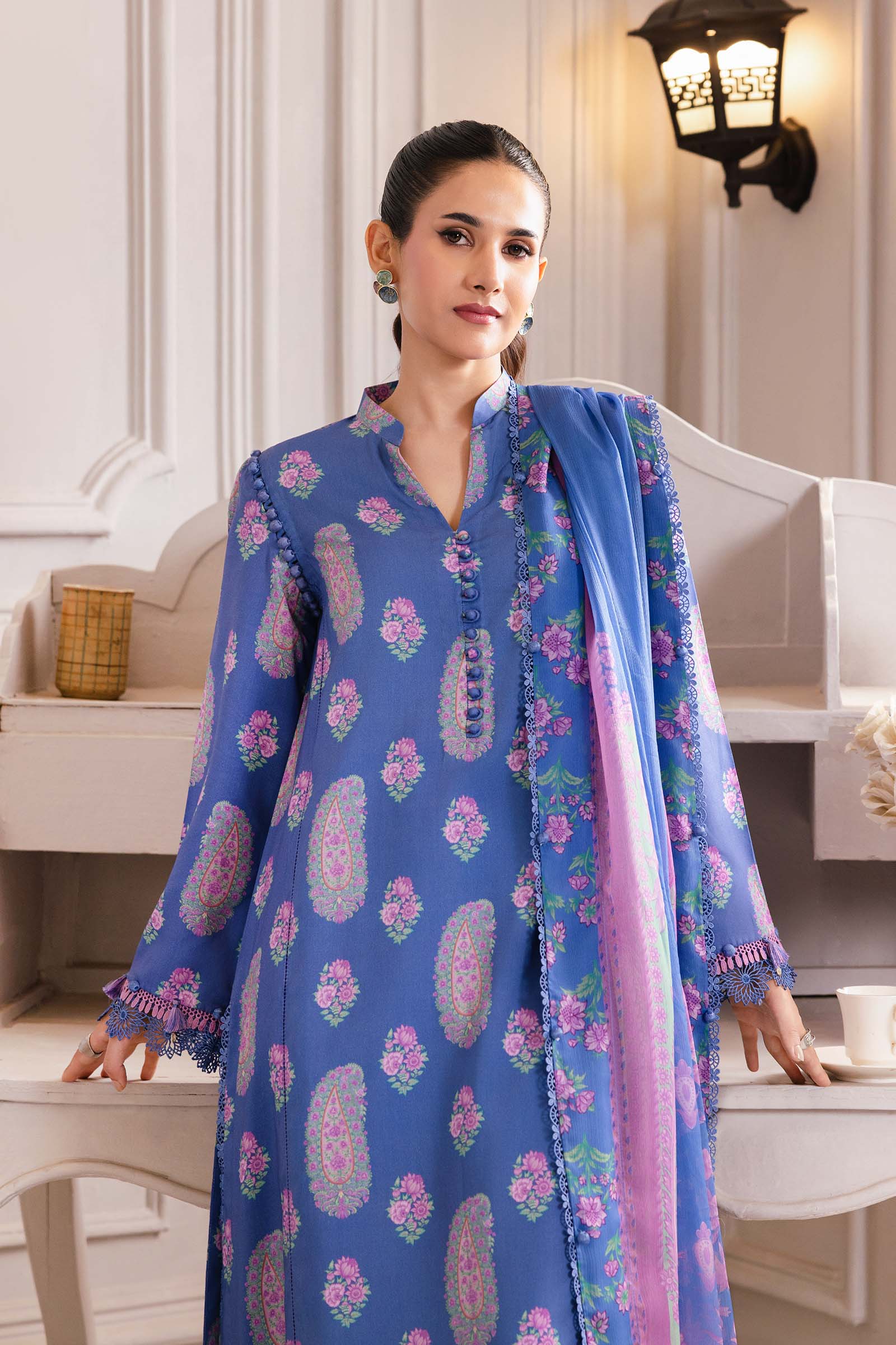 3 Pc Unstitched Printed Linen Suit - Image 2