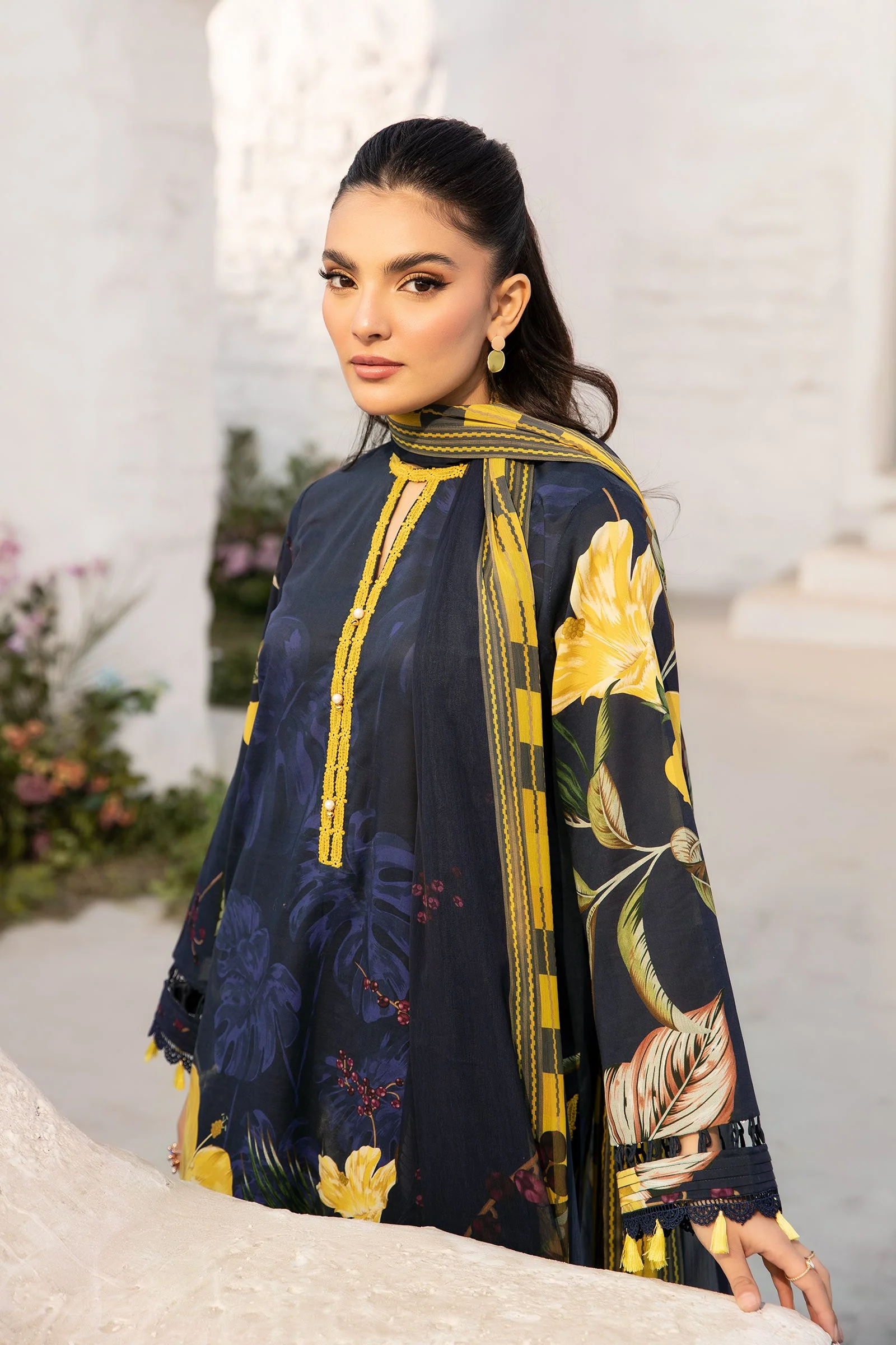 3 Pc Unstitched Embroidered Lawn Suit | MB-CUS25-710B - Image 2