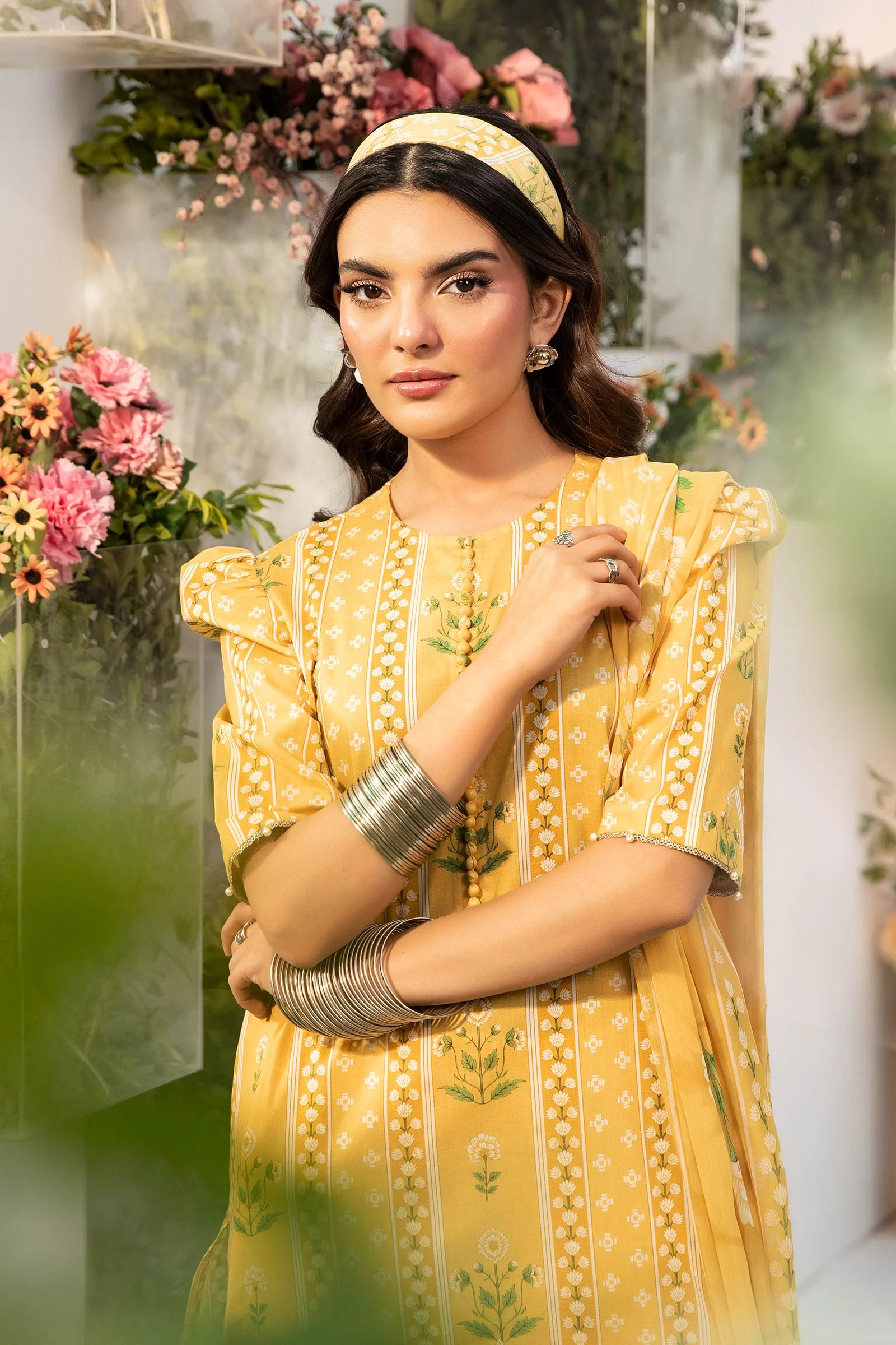 3 Pc Unstitched Embroidered Lawn Suit | MB-CUS25-711A - Image 2