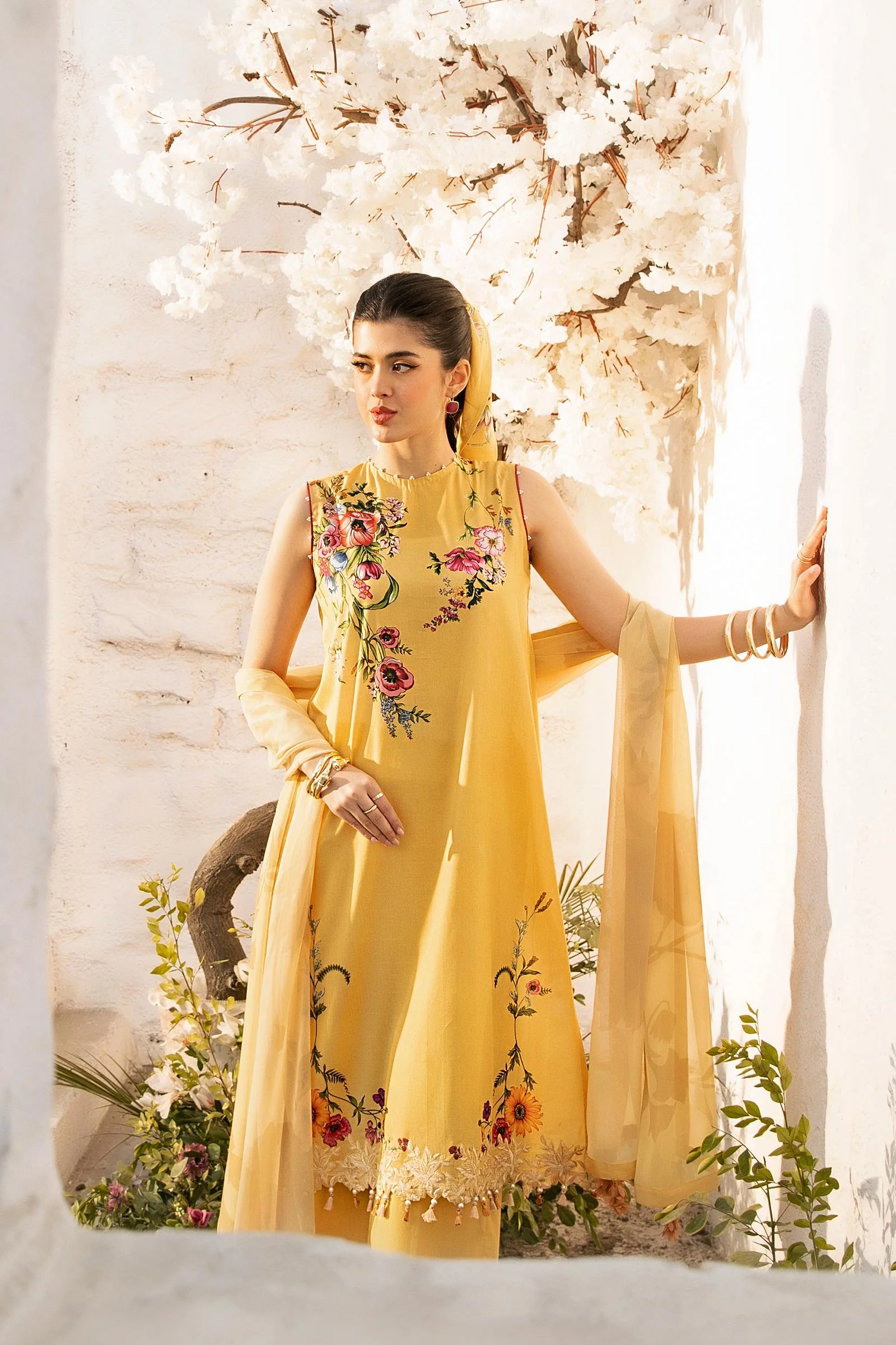 3 Pc Unstitched Embroidered Lawn Suit | MB-CUS25-712A - Image 3