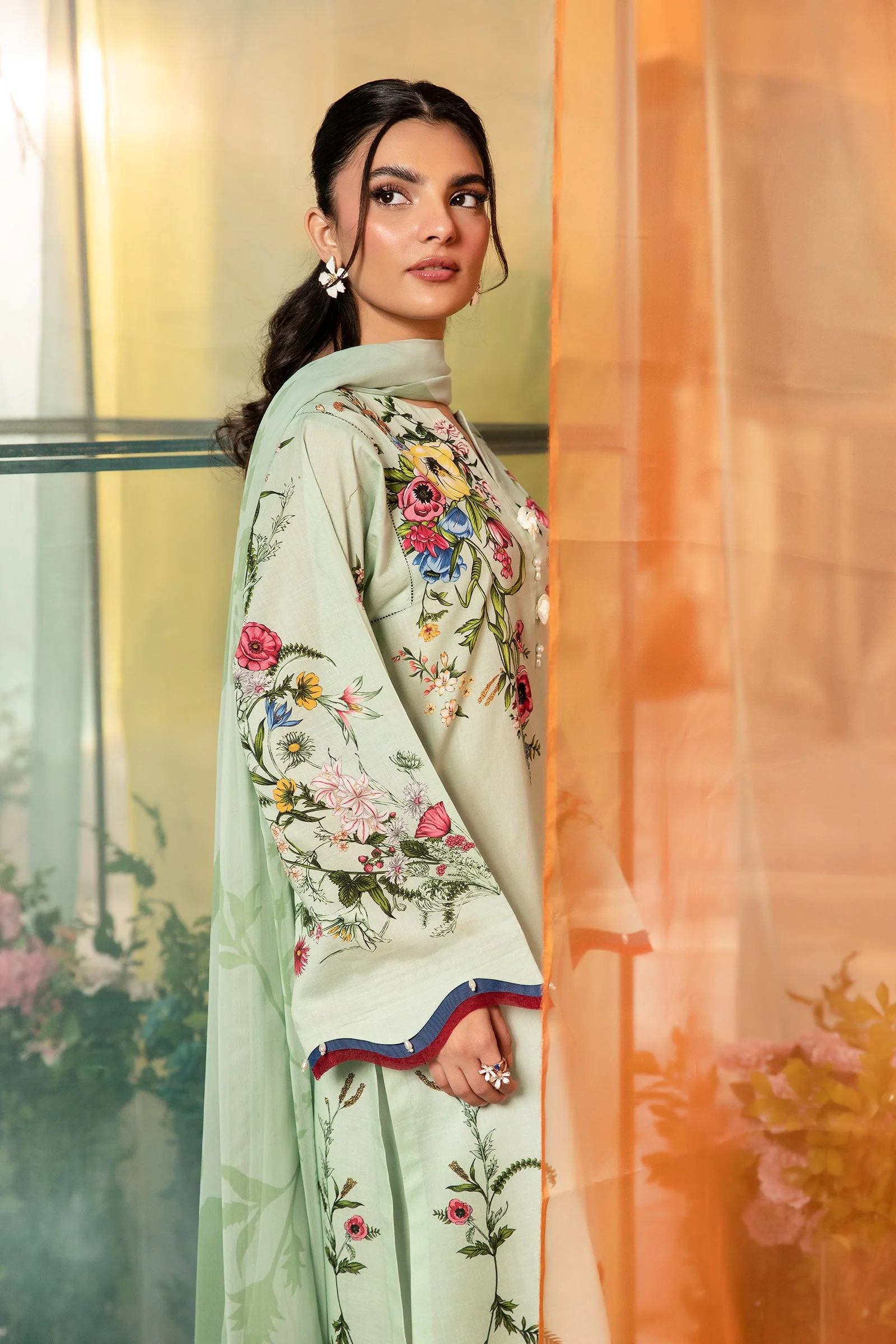 3 Pc Unstitched Embroidered Lawn Suit | MB-CUS25-712B - Image 3