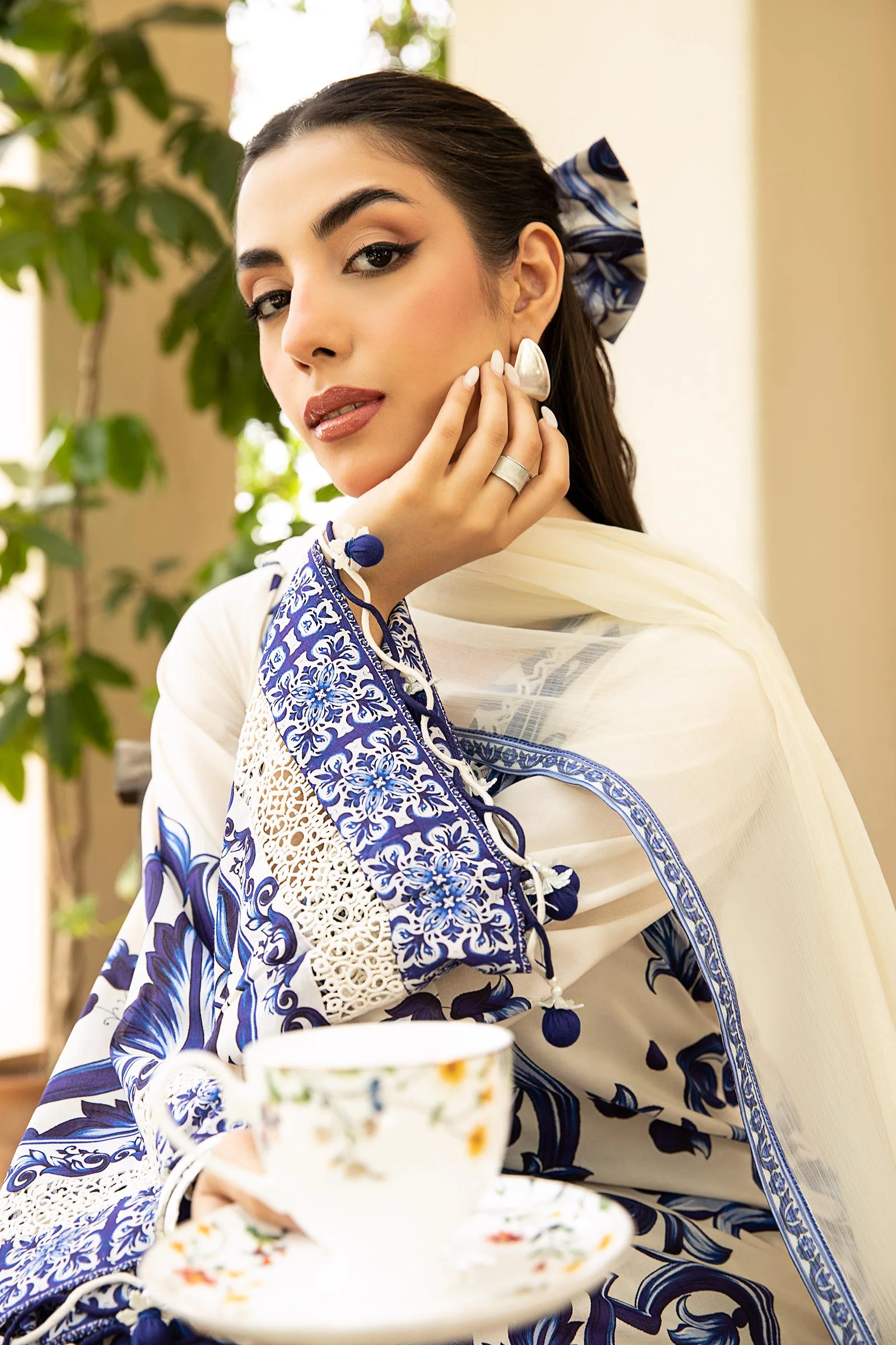 3 Pc Unstitched Embroidered Lawn Suit | MB-CUS25-904A - Image 4