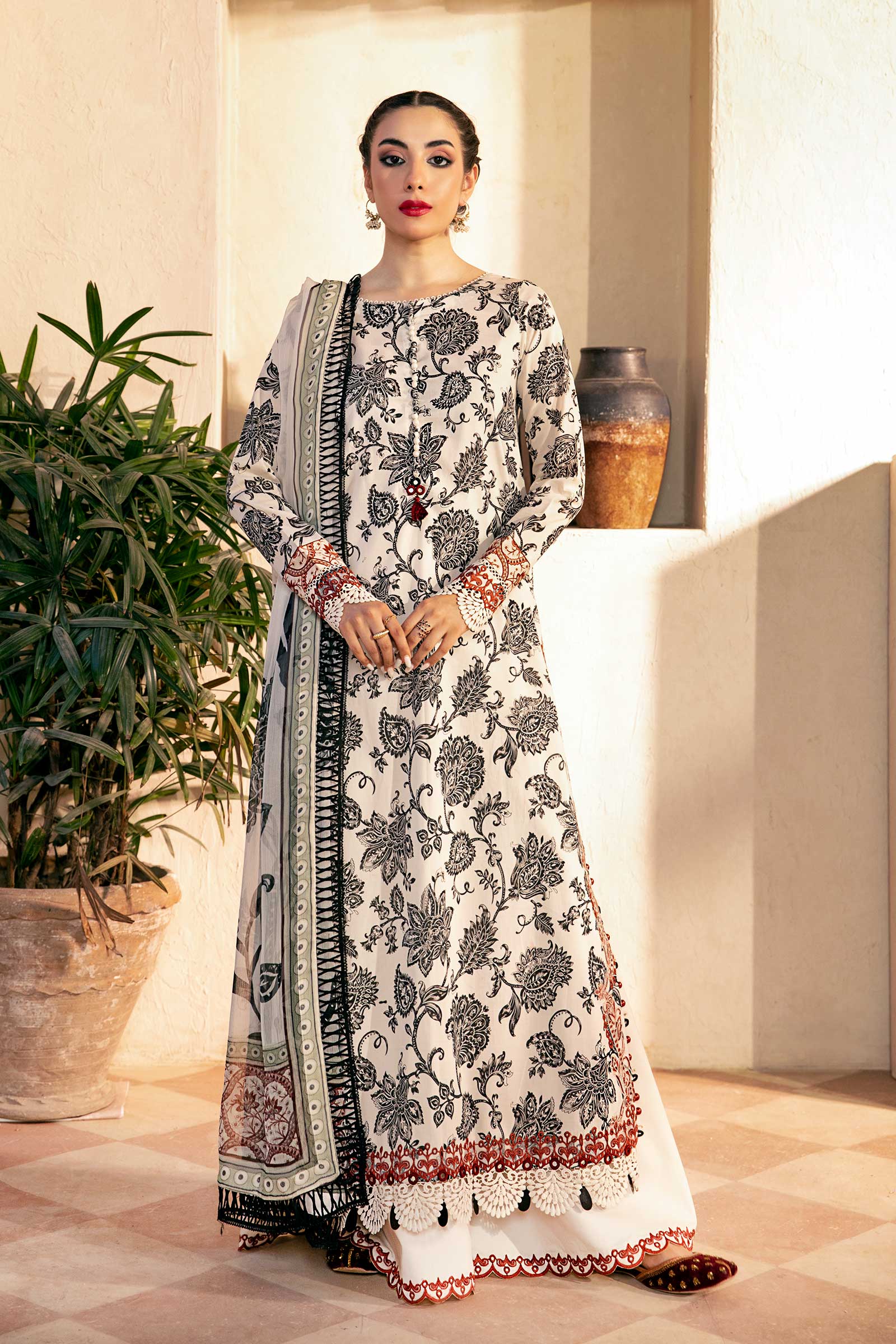3 Pc Unstitched Embroidered Slub Lawn Suit | MB-CUS25-909A