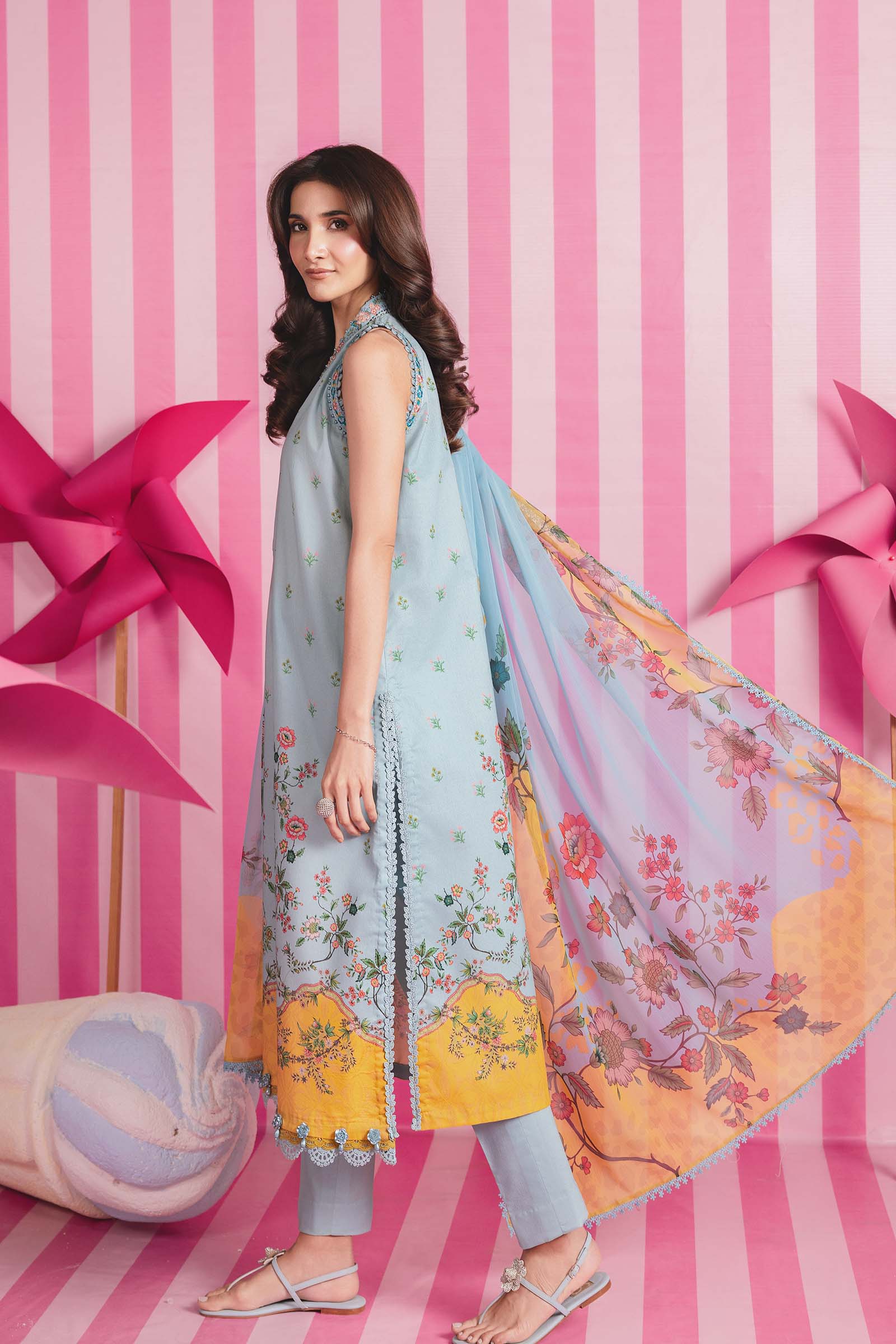 3 Pc Unstitched Embroidered Lawn Suit - Image 2